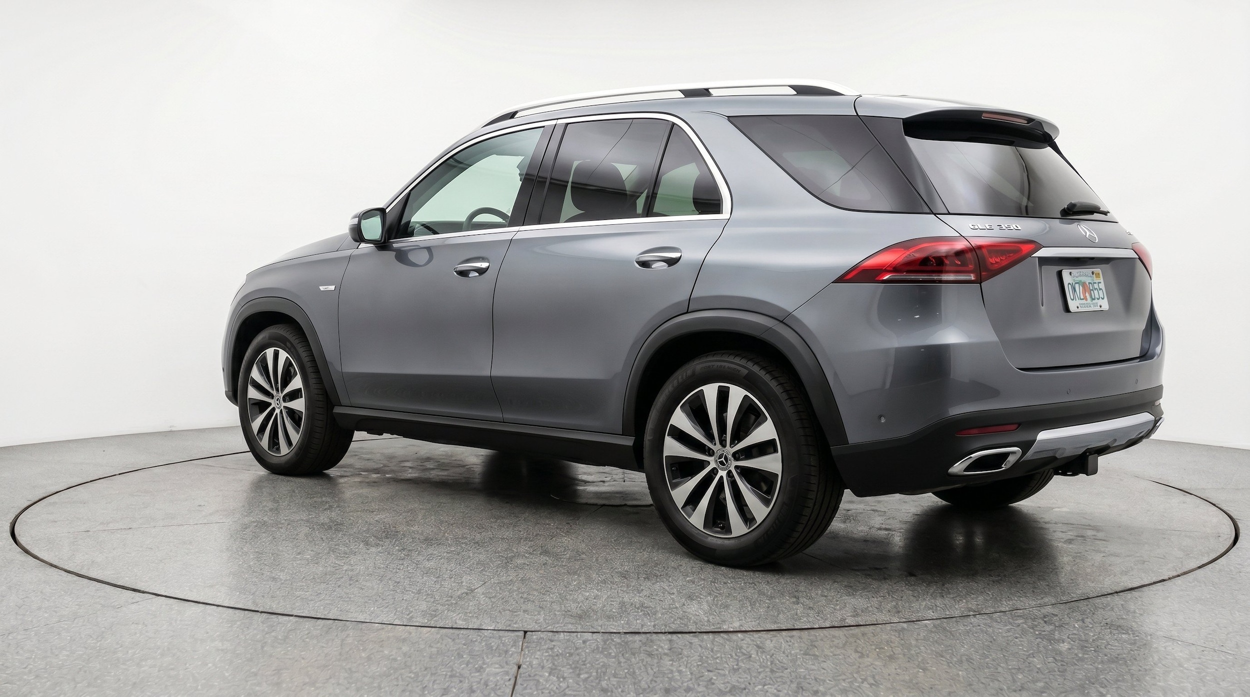 Thumbnail: 2026 Mercedes-Benz GLE - 6