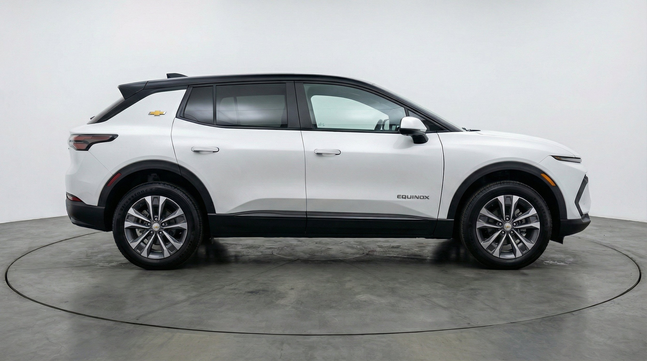 Thumbnail: 2025 Chevrolet Equinox - 11