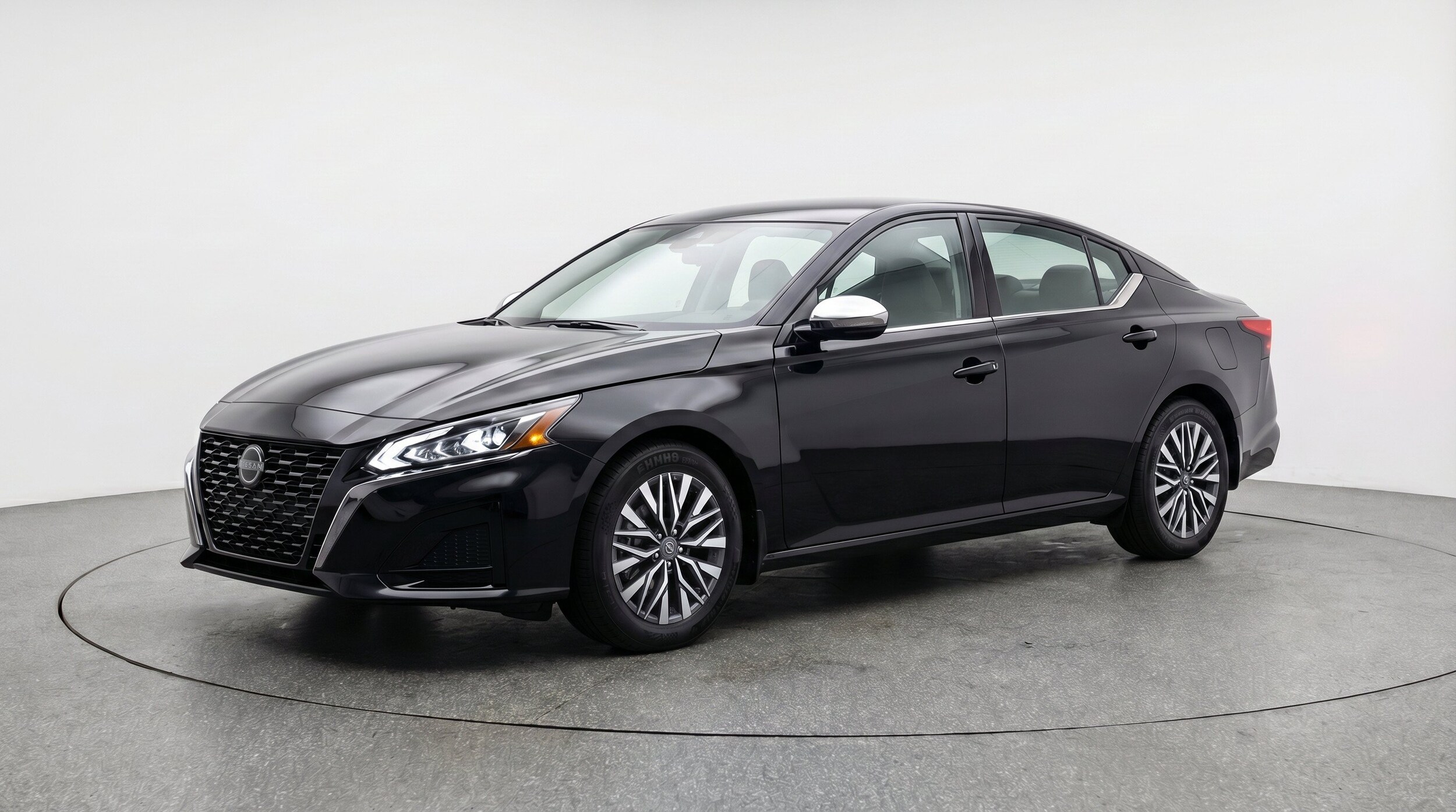 Thumbnail: 2026 Nissan Altima - 3