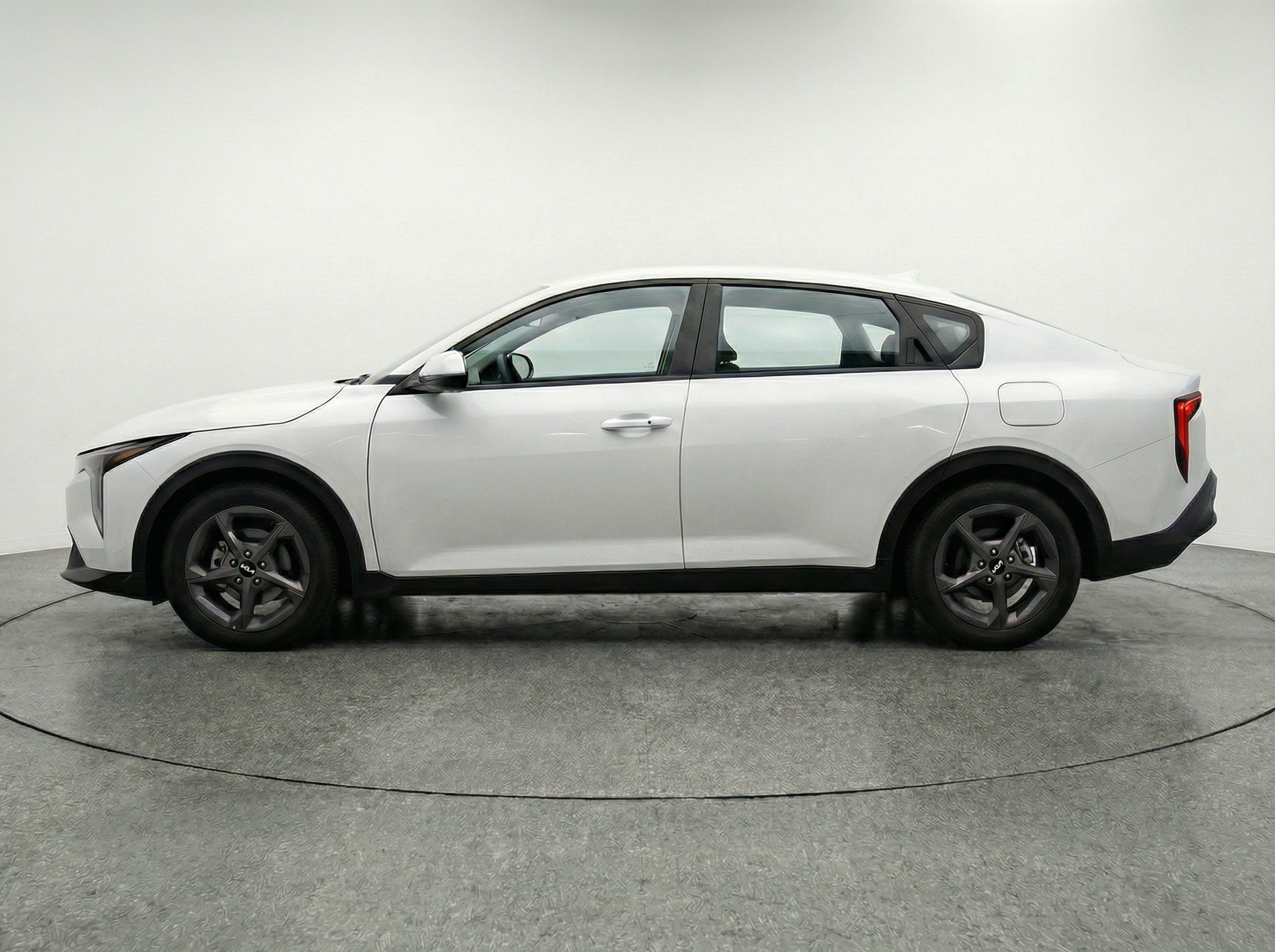 Thumbnail: 2025 Kia K4 - 5