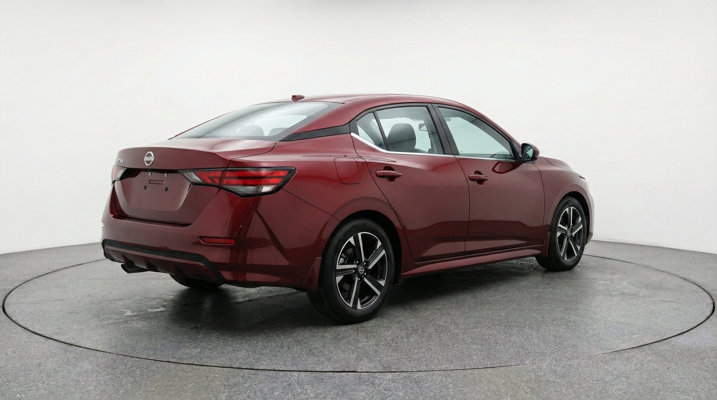 Thumbnail: 2025 Nissan Sentra - 9