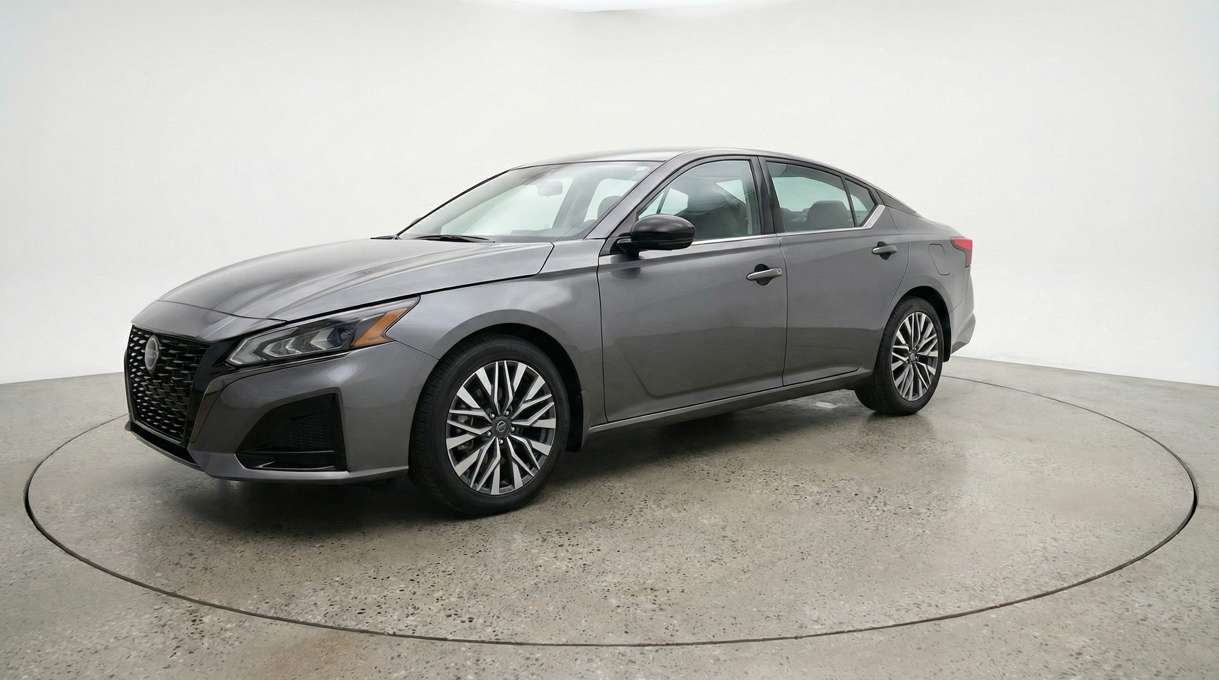 Thumbnail: 2025 Nissan Altima - 3