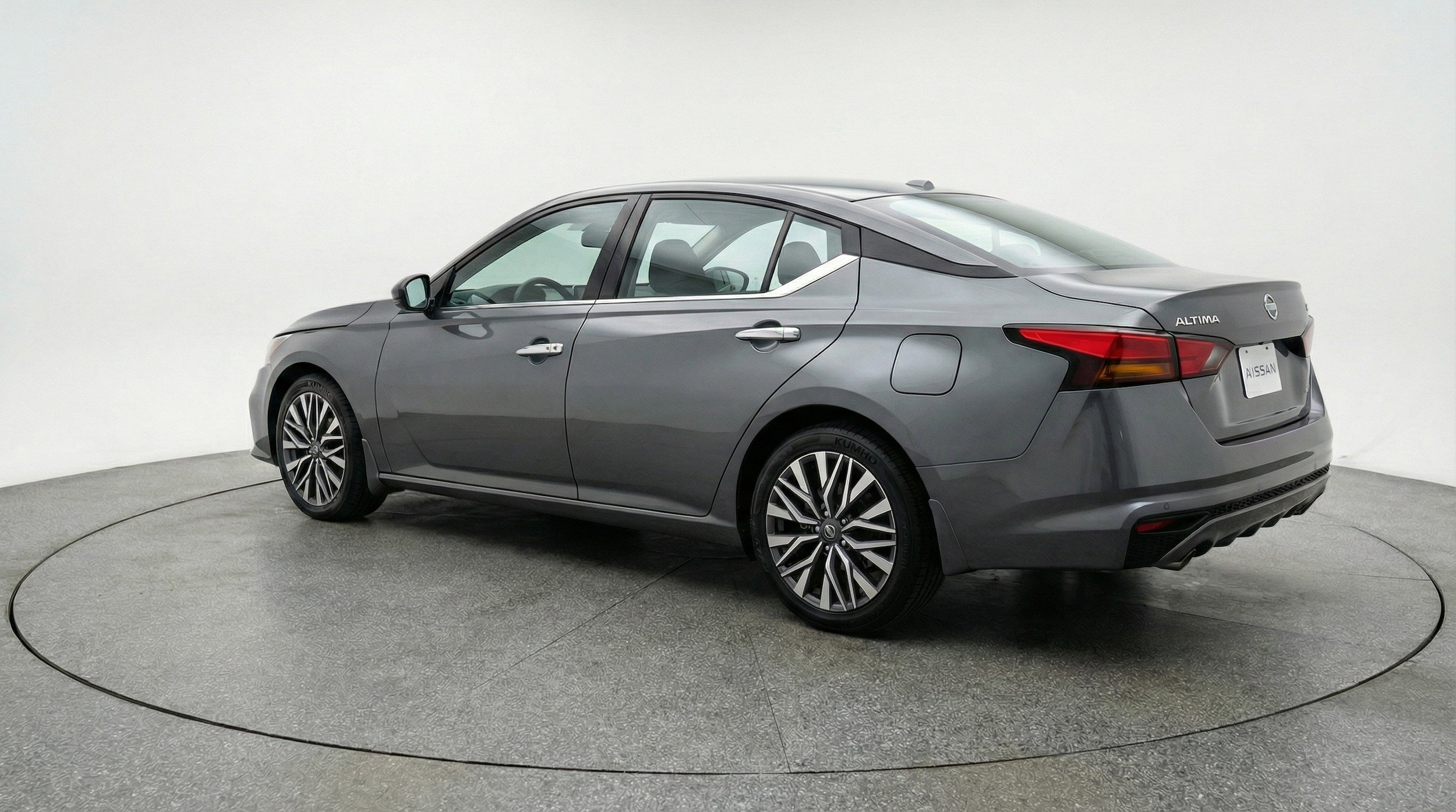 Thumbnail: 2025 Nissan Altima - 6