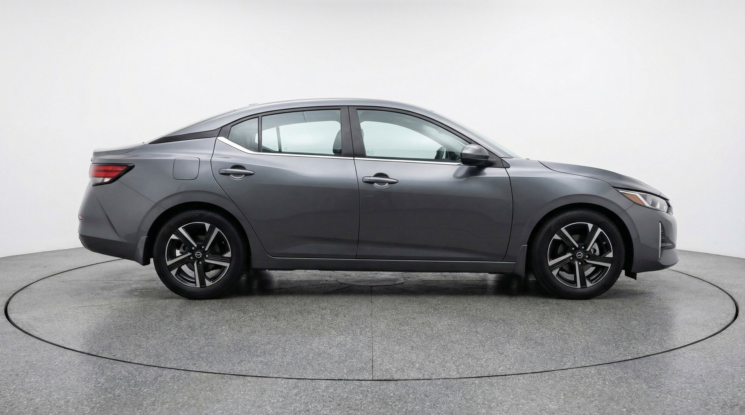 Thumbnail: 2025 Nissan Sentra - 11