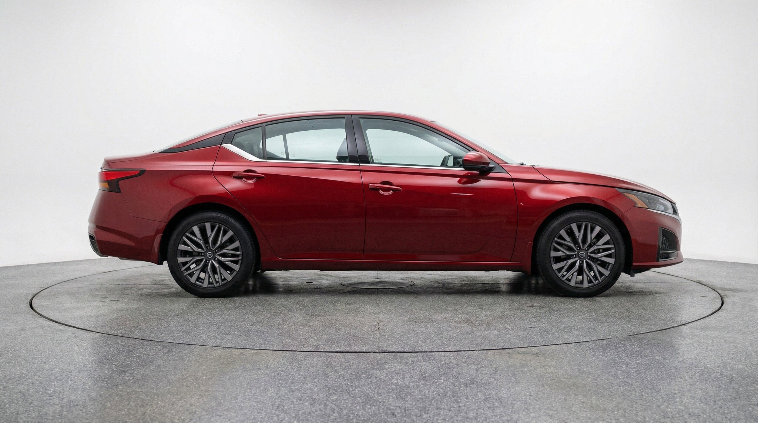 Thumbnail: 2025 Nissan Altima - 11