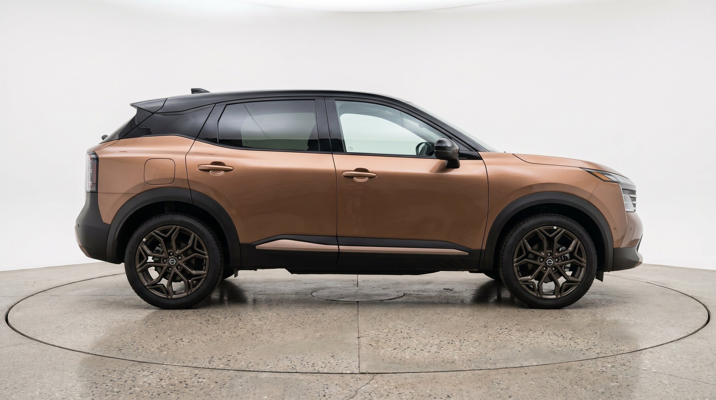 Thumbnail: 2026 Nissan Kicks - 10