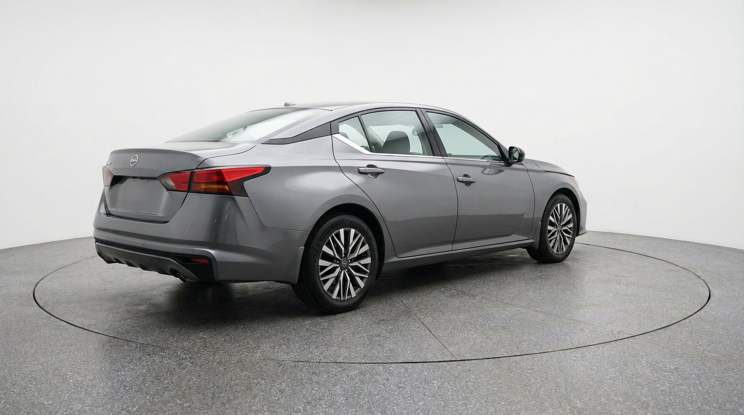 Thumbnail: 2025 Nissan Altima - 9