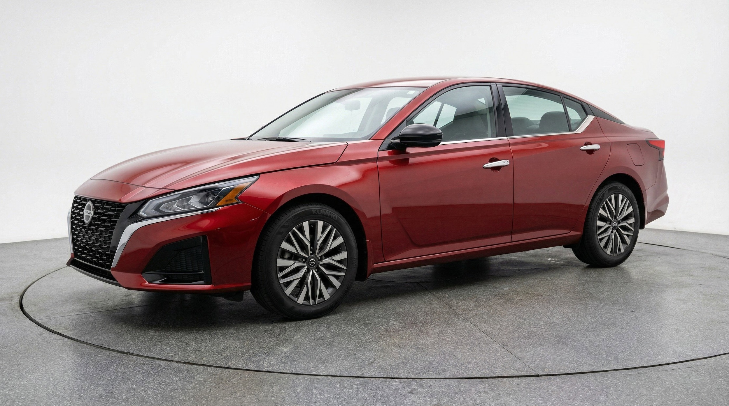 Thumbnail: 2025 Nissan Altima - 3