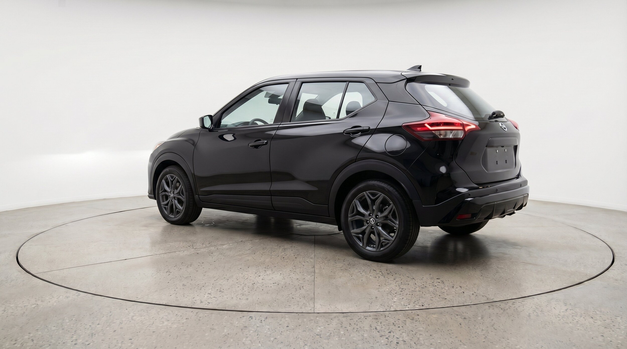 Thumbnail: 2026 Nissan Kicks - 6