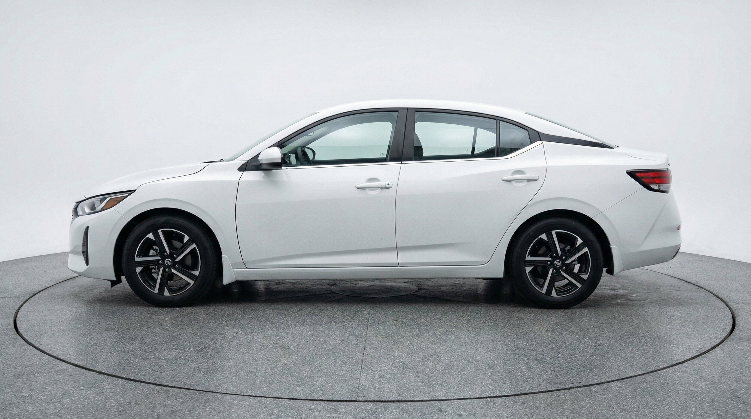 Thumbnail: 2025 Nissan Sentra - 5