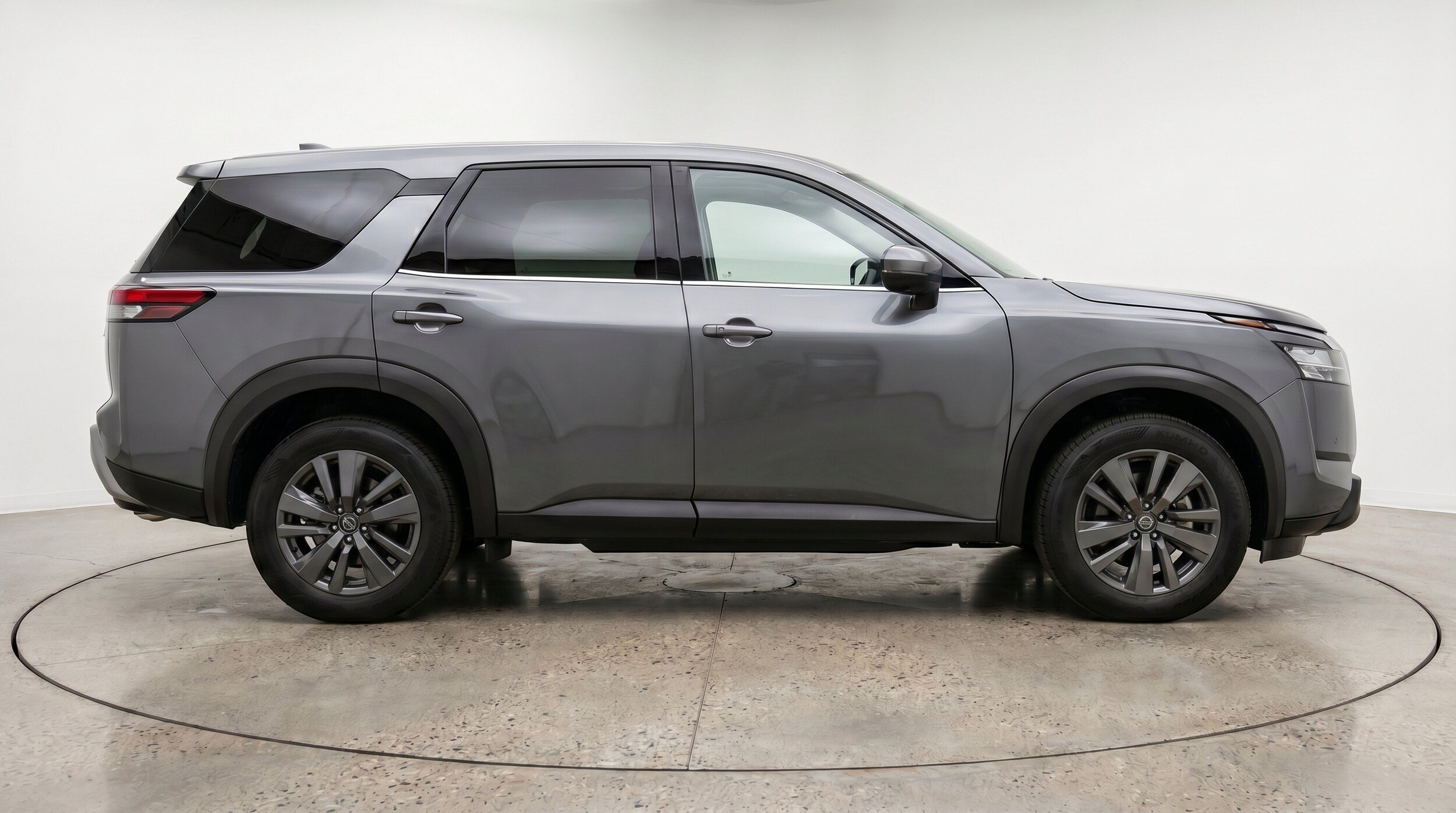 Thumbnail: 2025 Nissan Pathfinder - 11