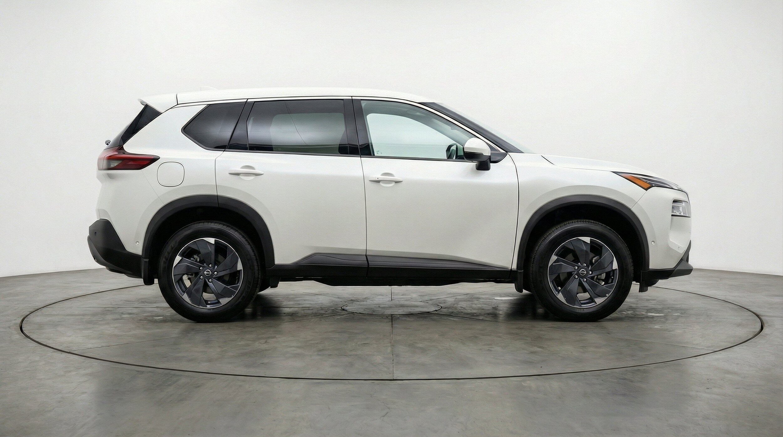 Thumbnail: 2025 Nissan Rogue - 11