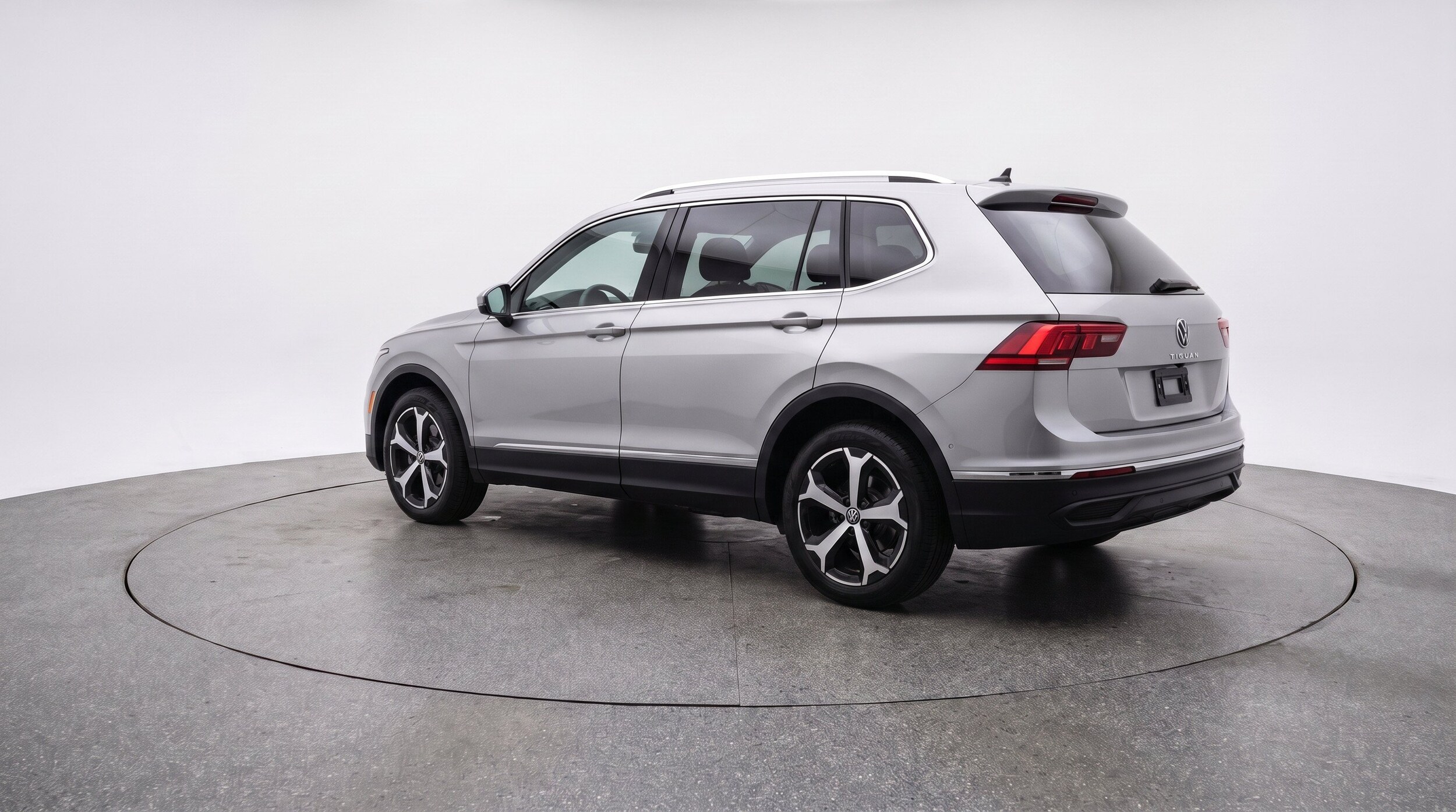 Thumbnail: 2026 Volkswagen Tiguan - 6
