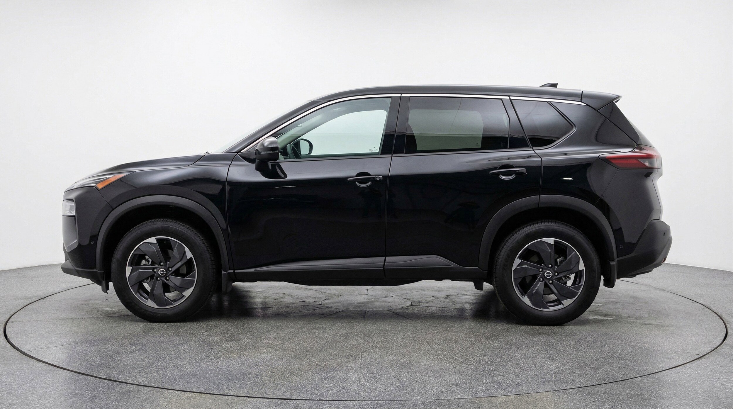 Thumbnail: 2025 Nissan Rogue - 5