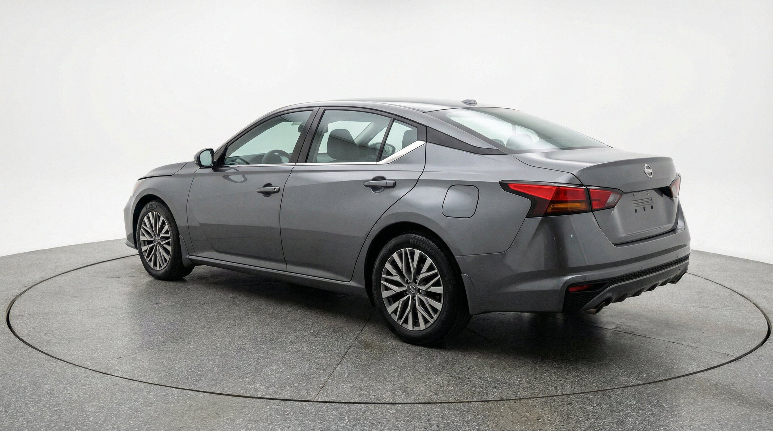 Thumbnail: 2025 Nissan Altima - 6