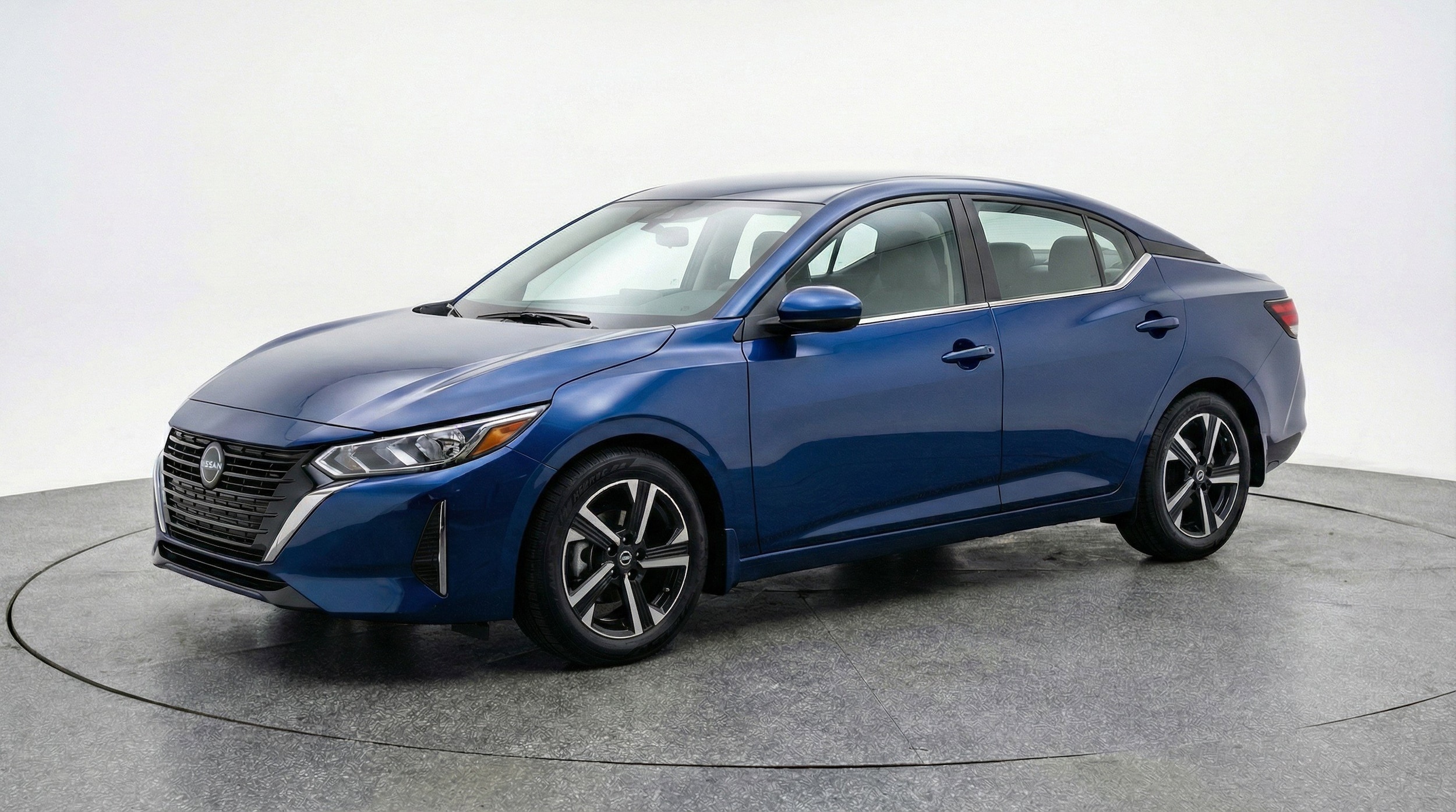 Thumbnail: 2025 Nissan Sentra - 3