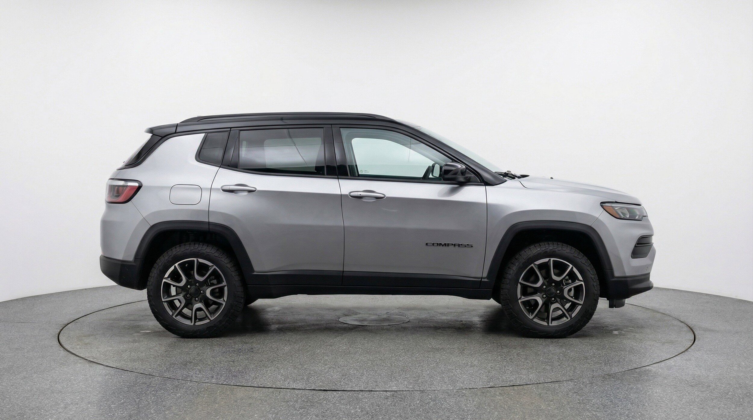 Thumbnail: 2025 Jeep Compass - 11