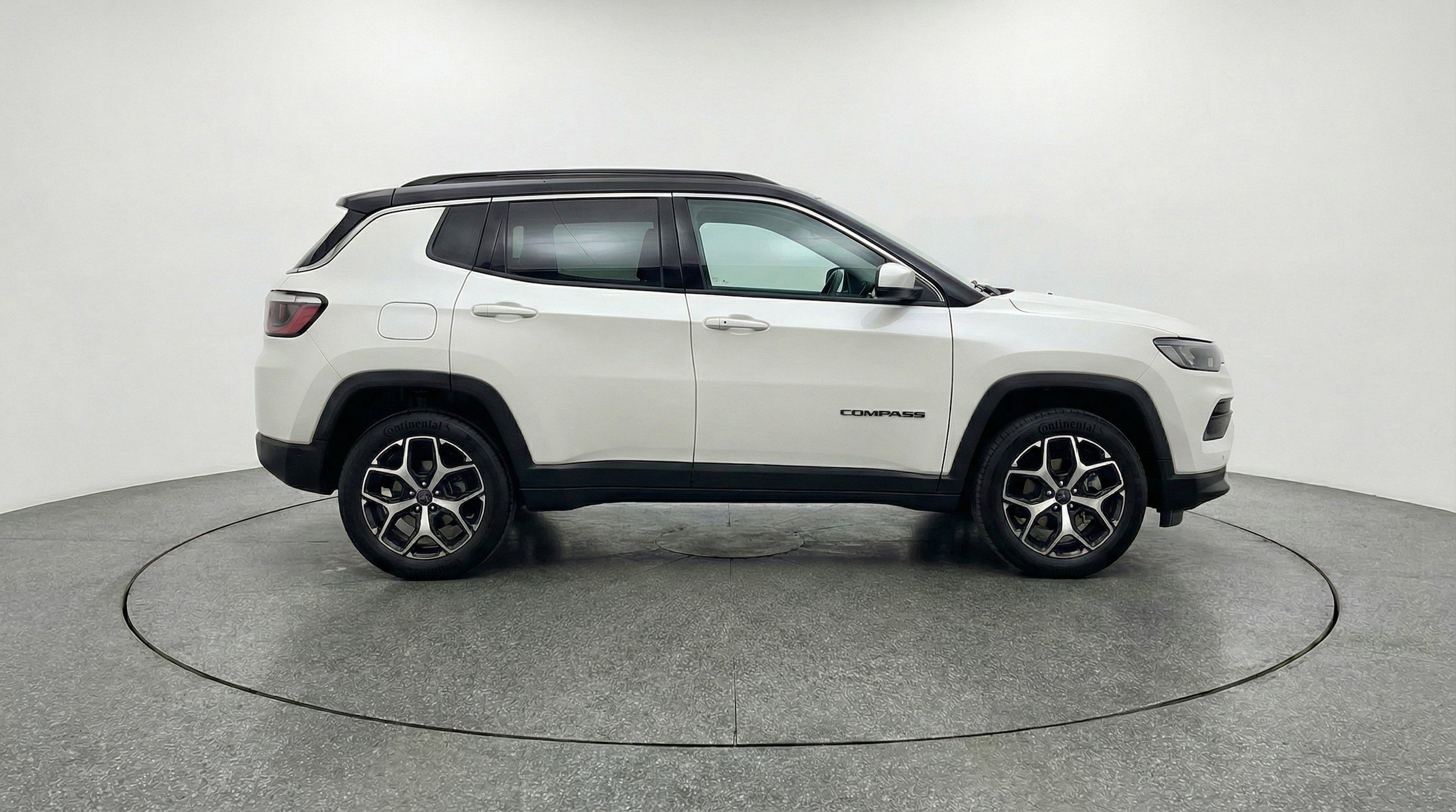 Thumbnail: 2025 Jeep Compass - 11