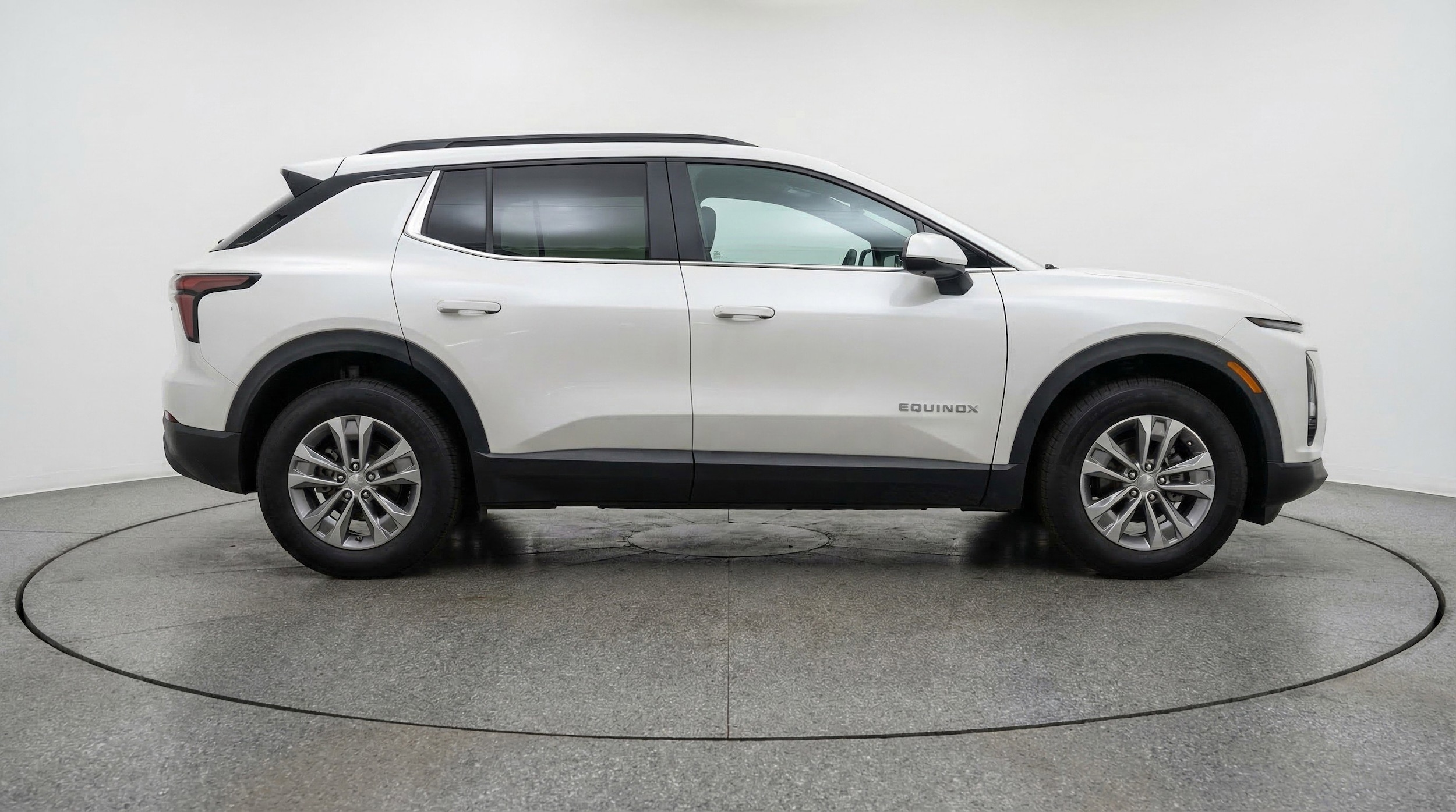 Thumbnail: 2025 Chevrolet Equinox - 11