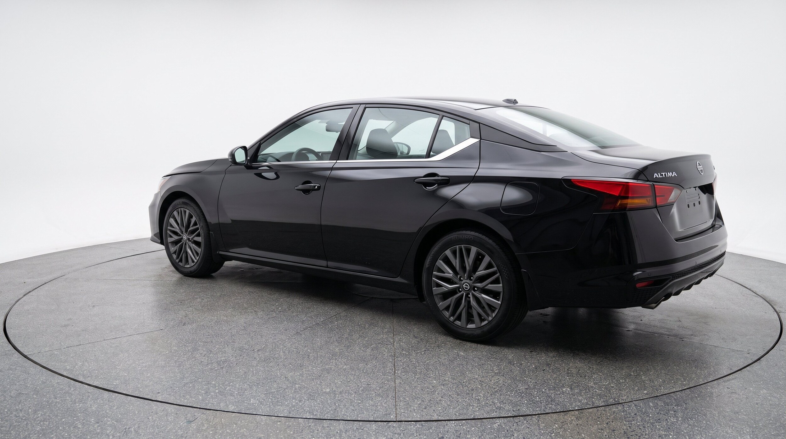 Thumbnail: 2025 Nissan Altima - 6