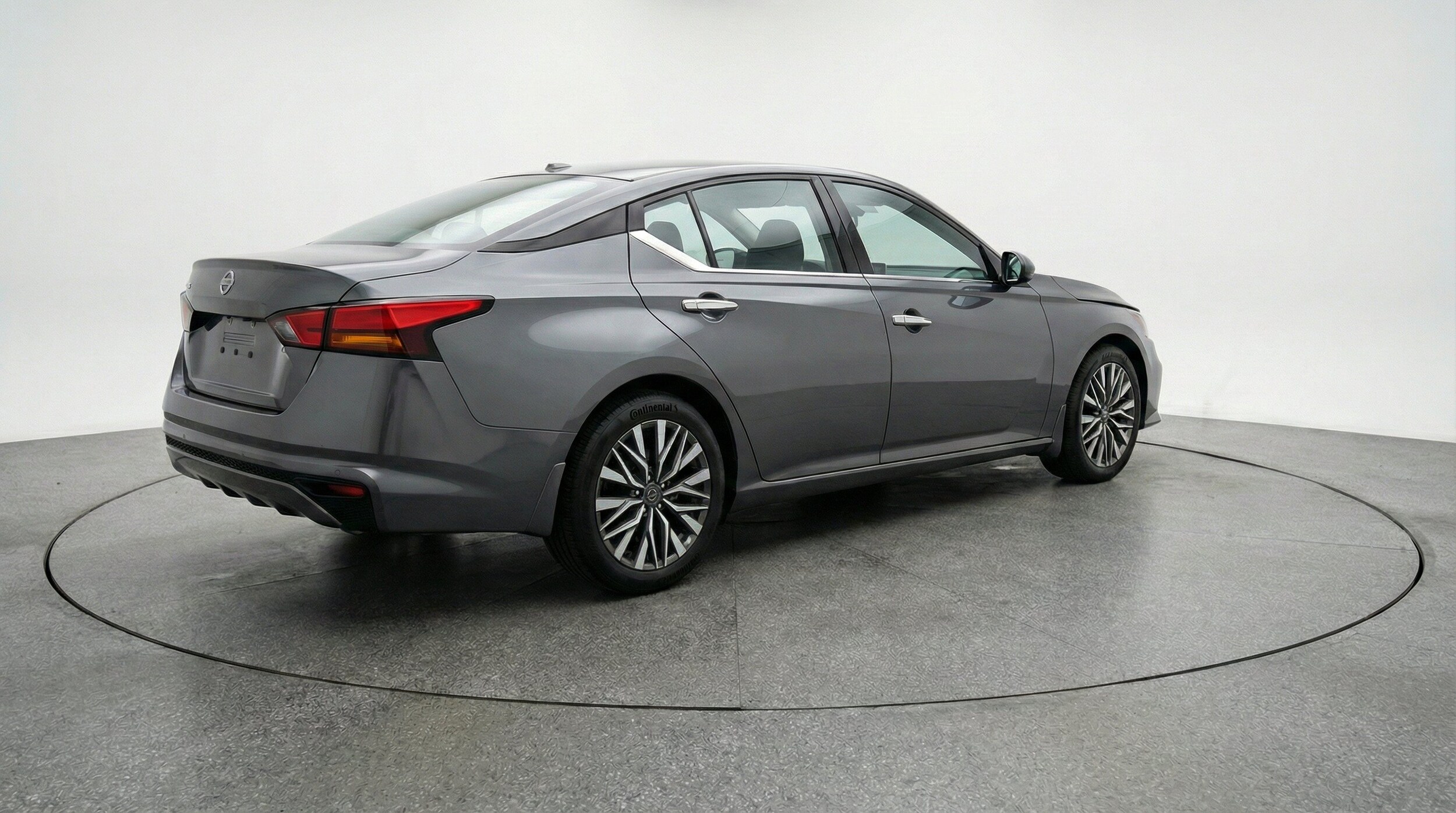 Thumbnail: 2025 Nissan Altima - 9