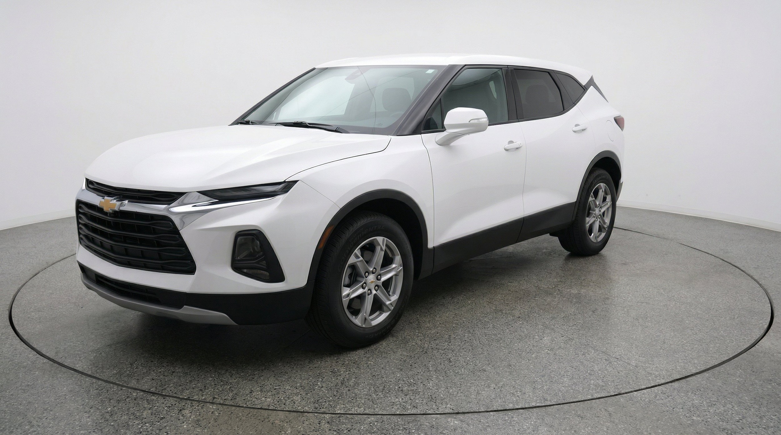 Thumbnail: 2025 Chevrolet Blazer - 3