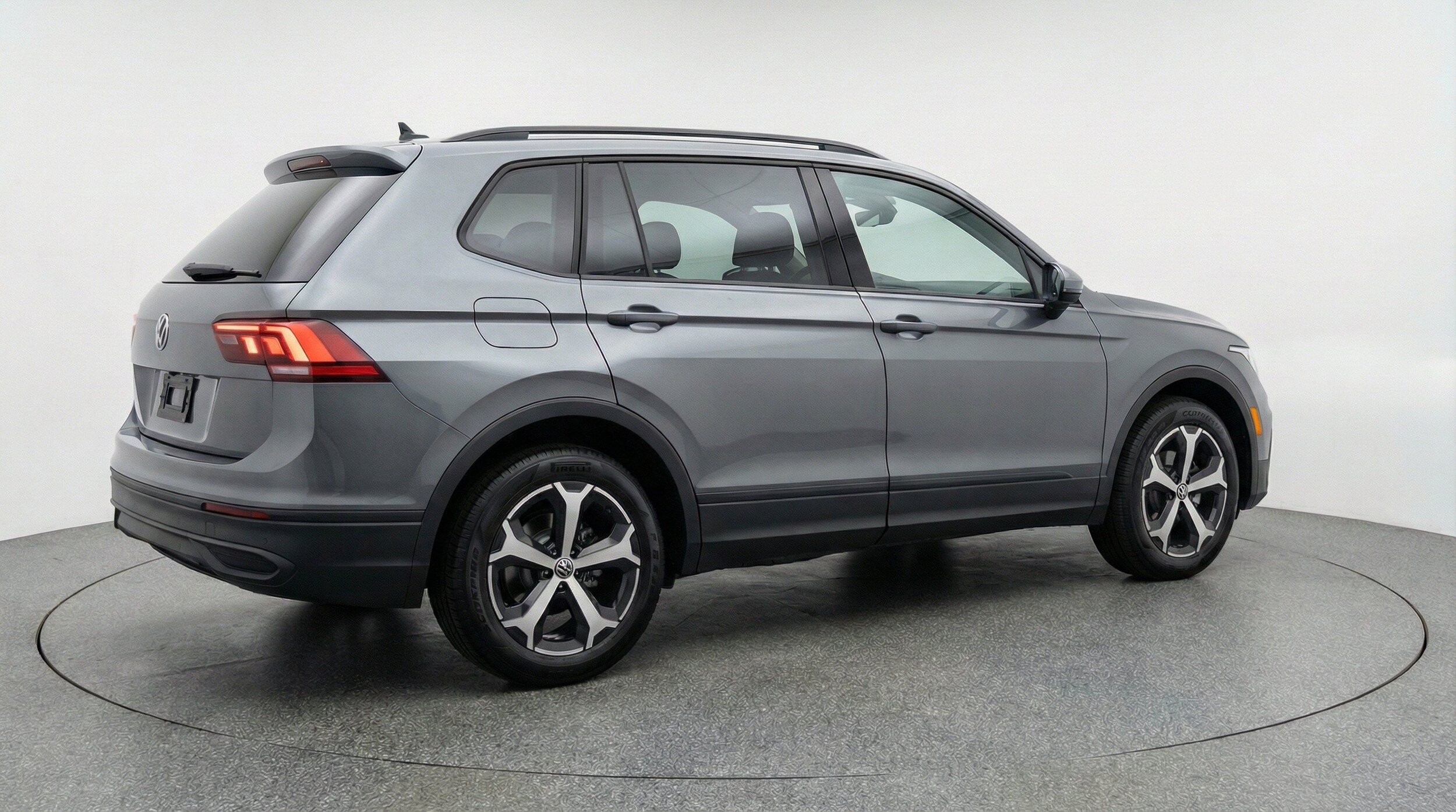 Thumbnail: 2026 Volkswagen Tiguan - 9