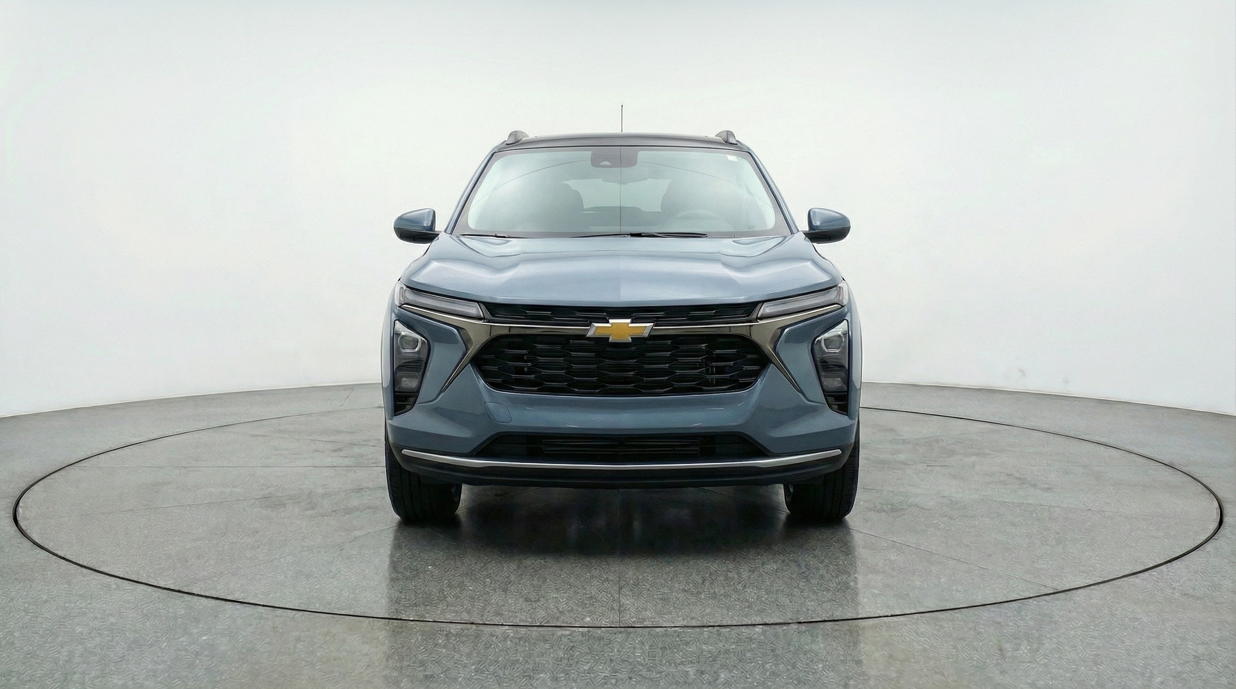 Thumbnail: 2025 Chevrolet Trax - 2