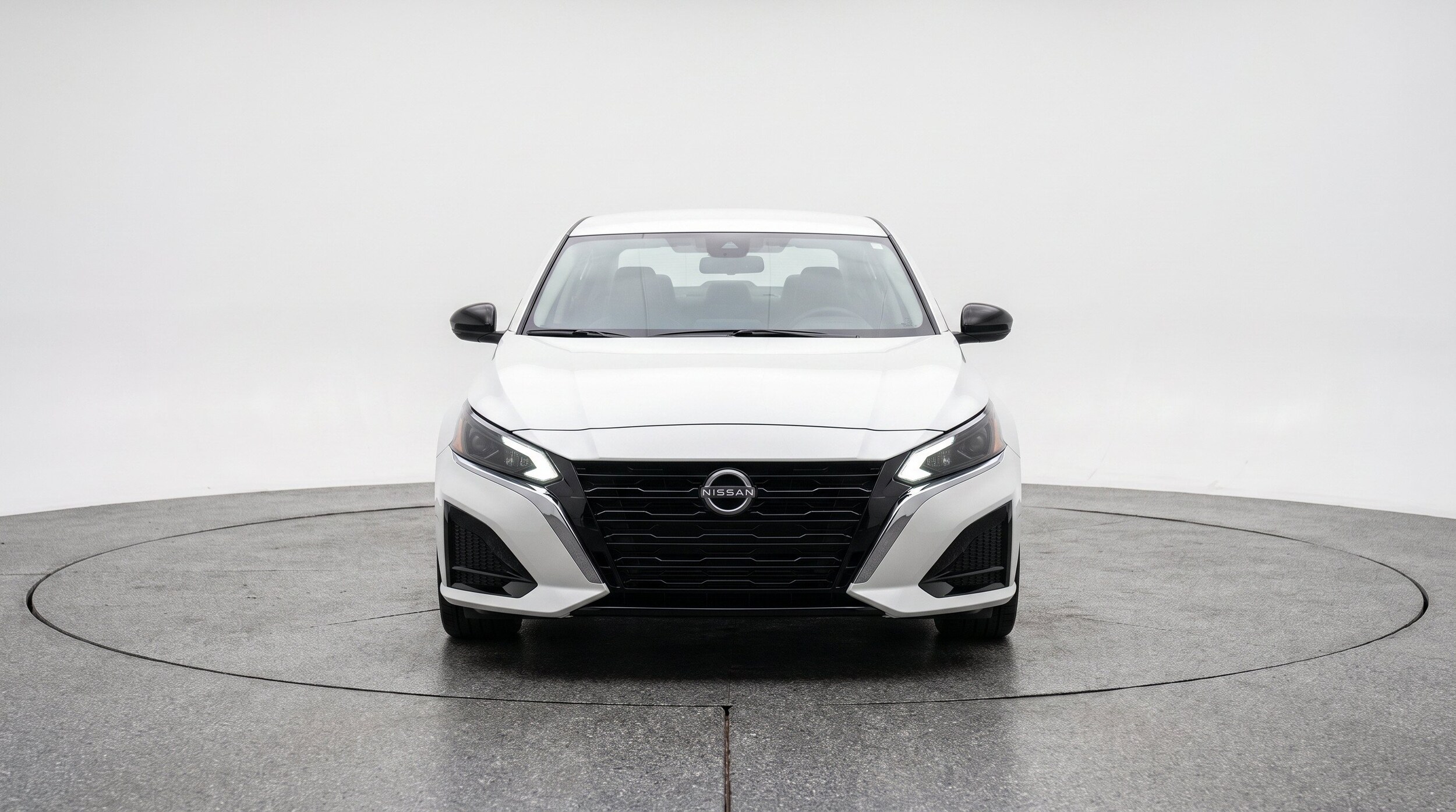 Thumbnail: 2025 Nissan Altima - 2