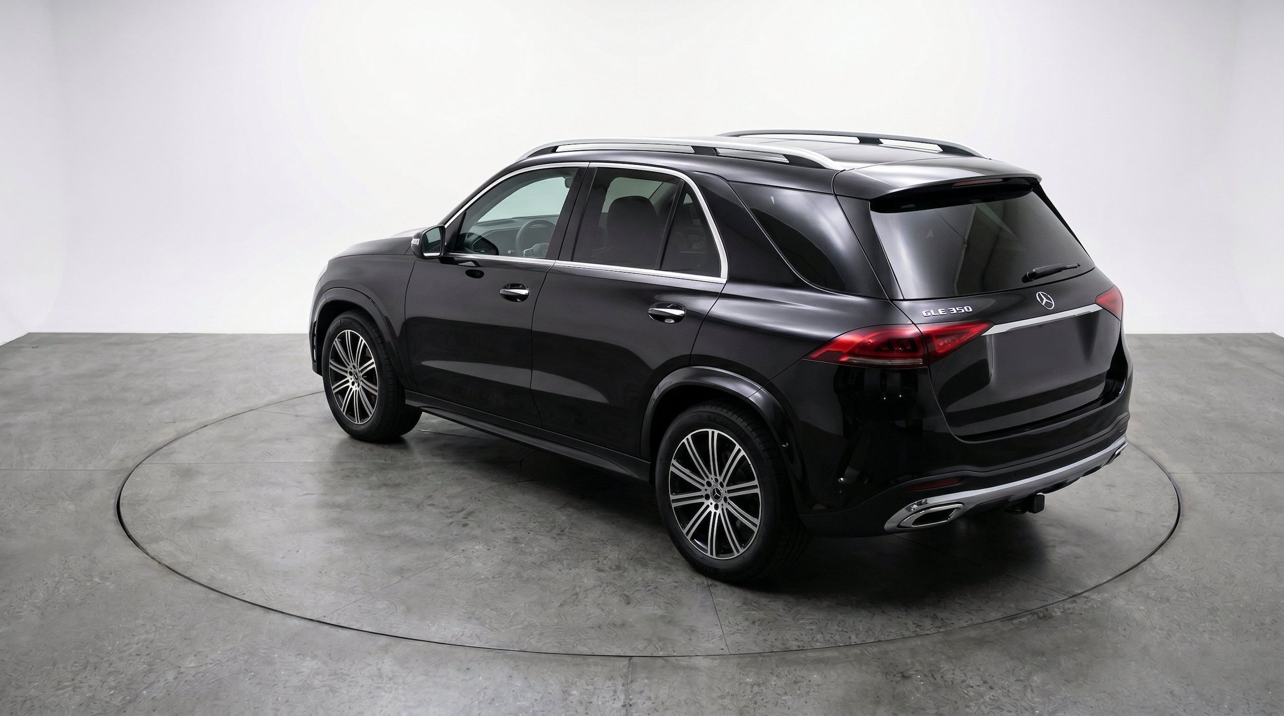 Thumbnail: 2026 Mercedes-Benz GLE - 6