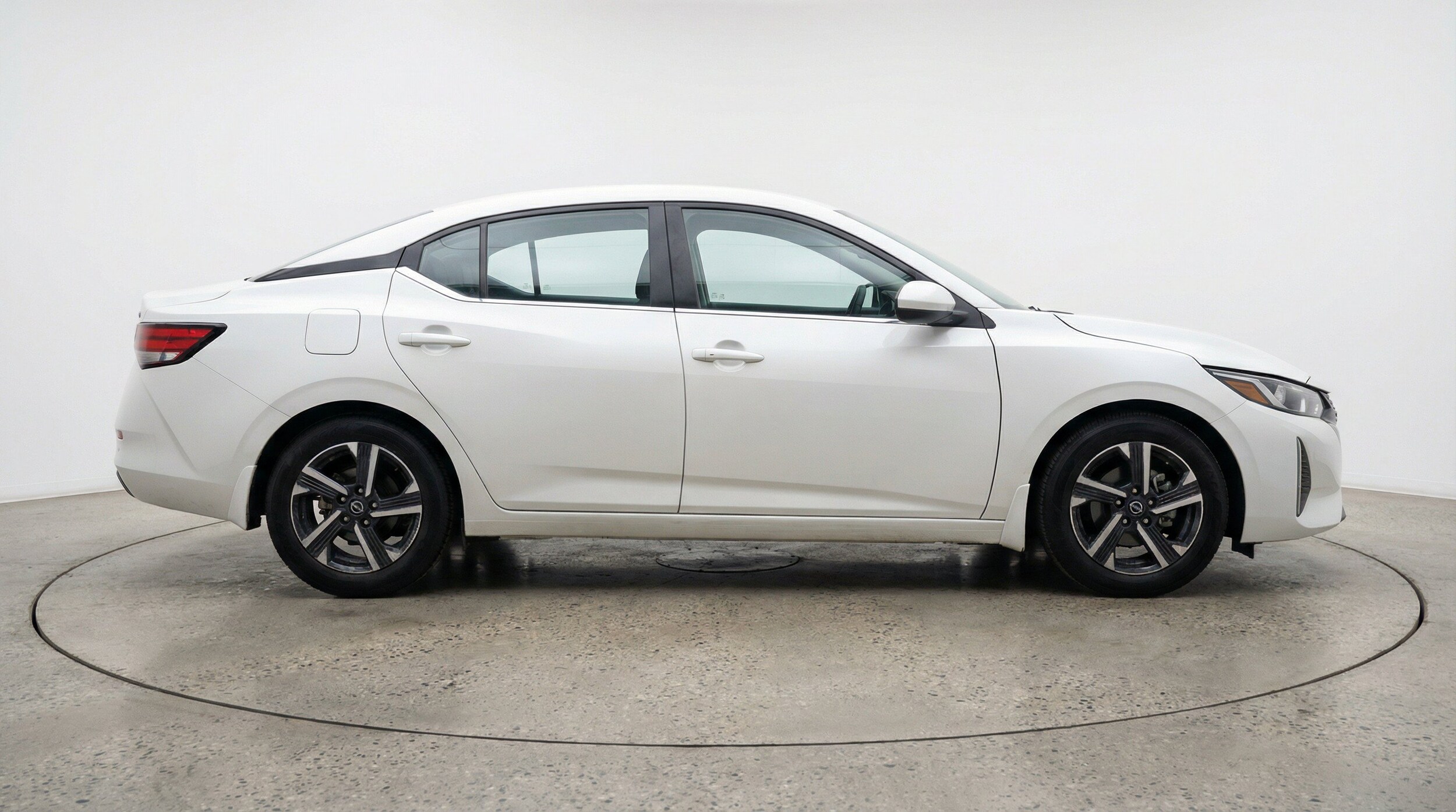 Thumbnail: 2025 Nissan Sentra - 11