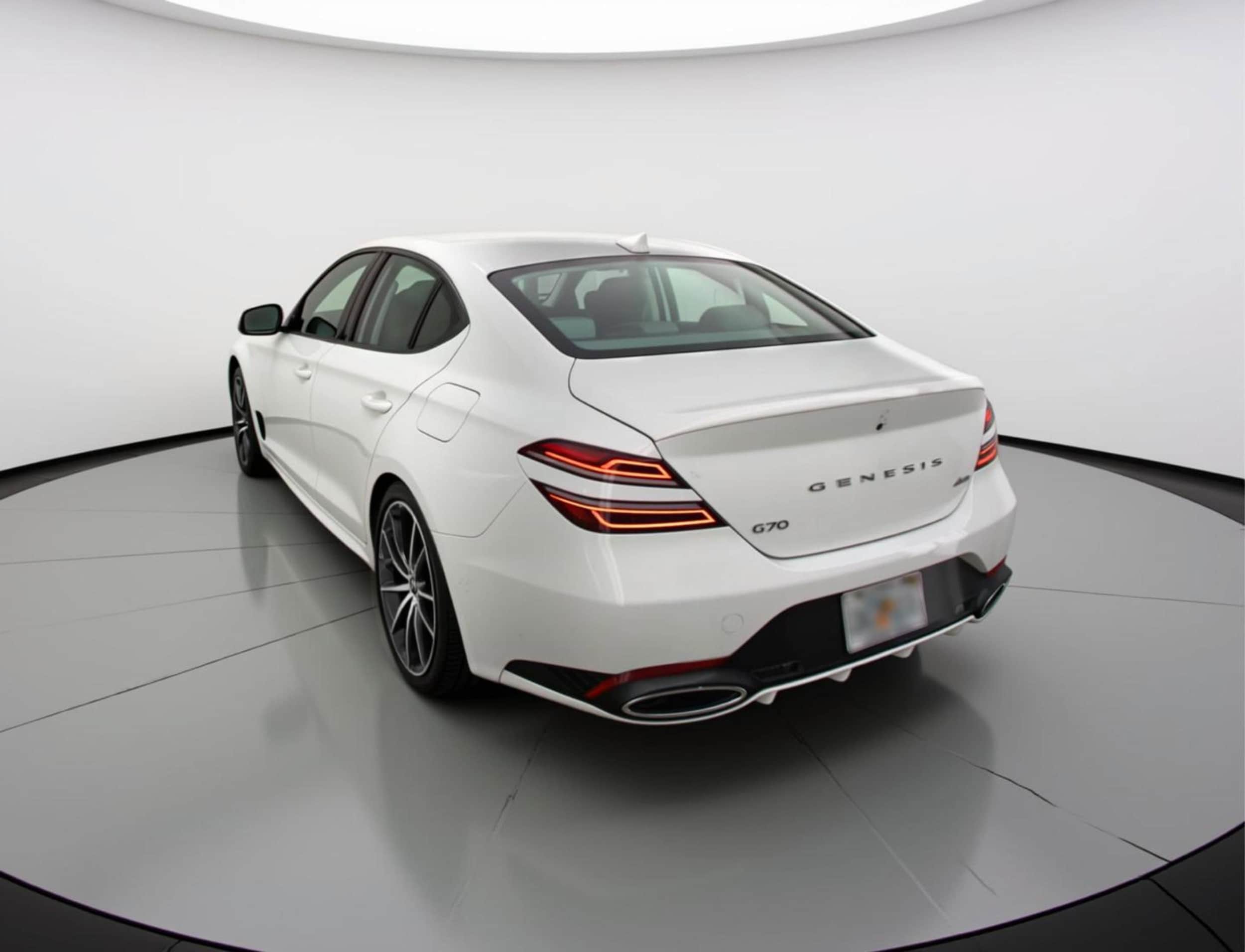 Thumbnail: 2025 Genesis G70 - 6