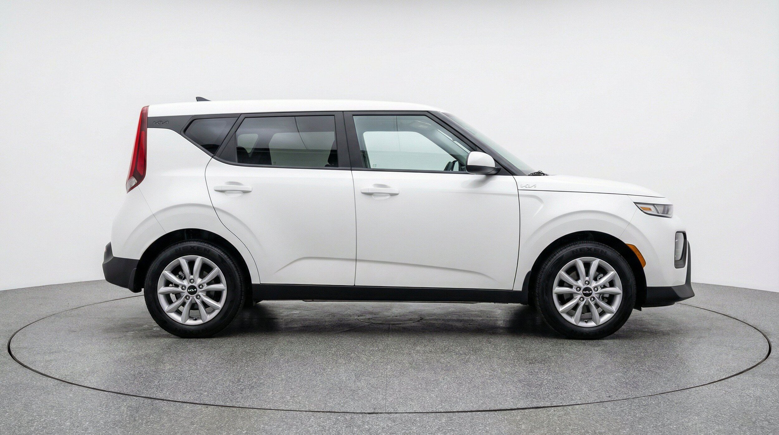 Thumbnail: 2025 Kia Soul - 11