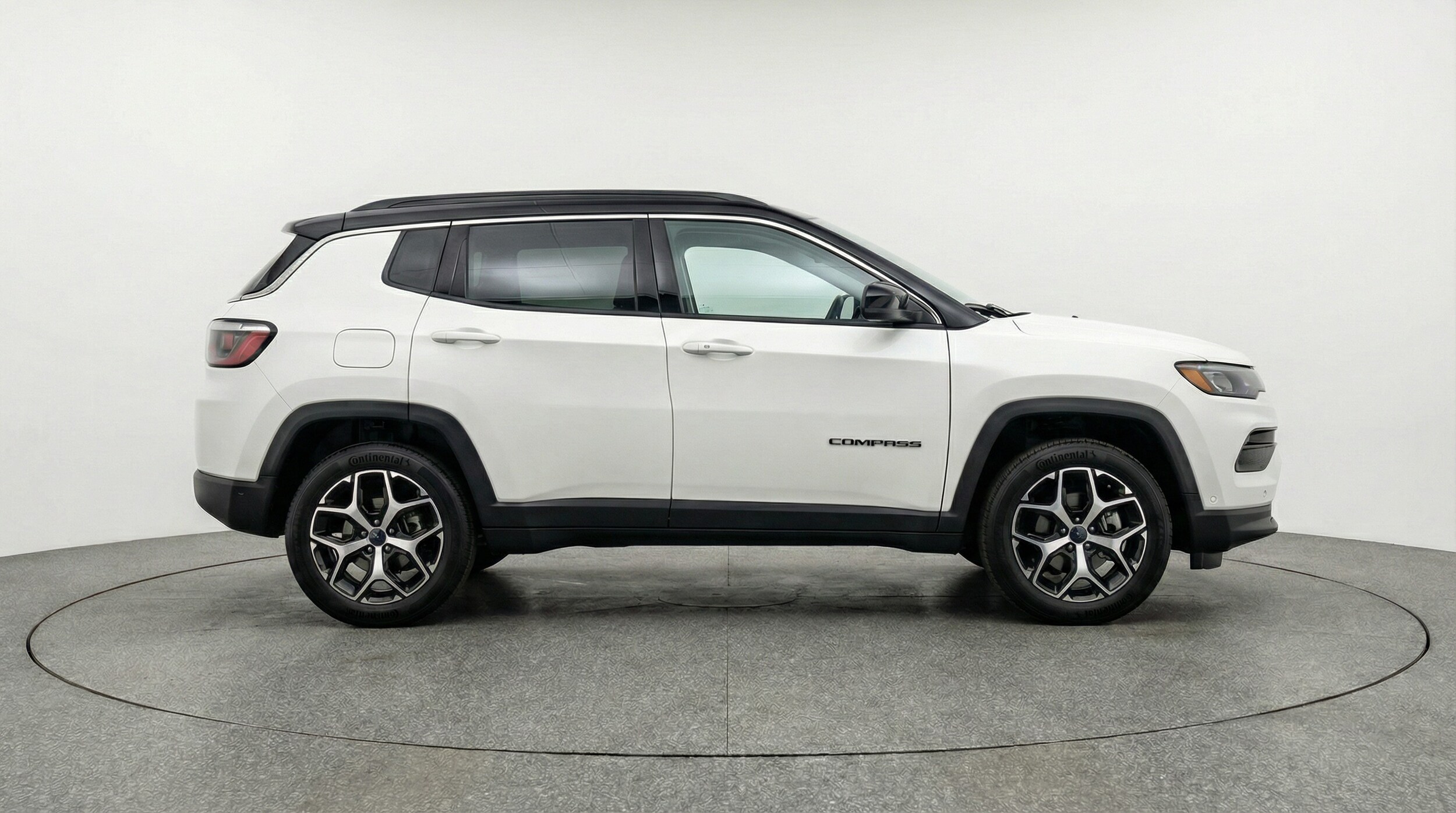 Thumbnail: 2025 Jeep Compass - 8