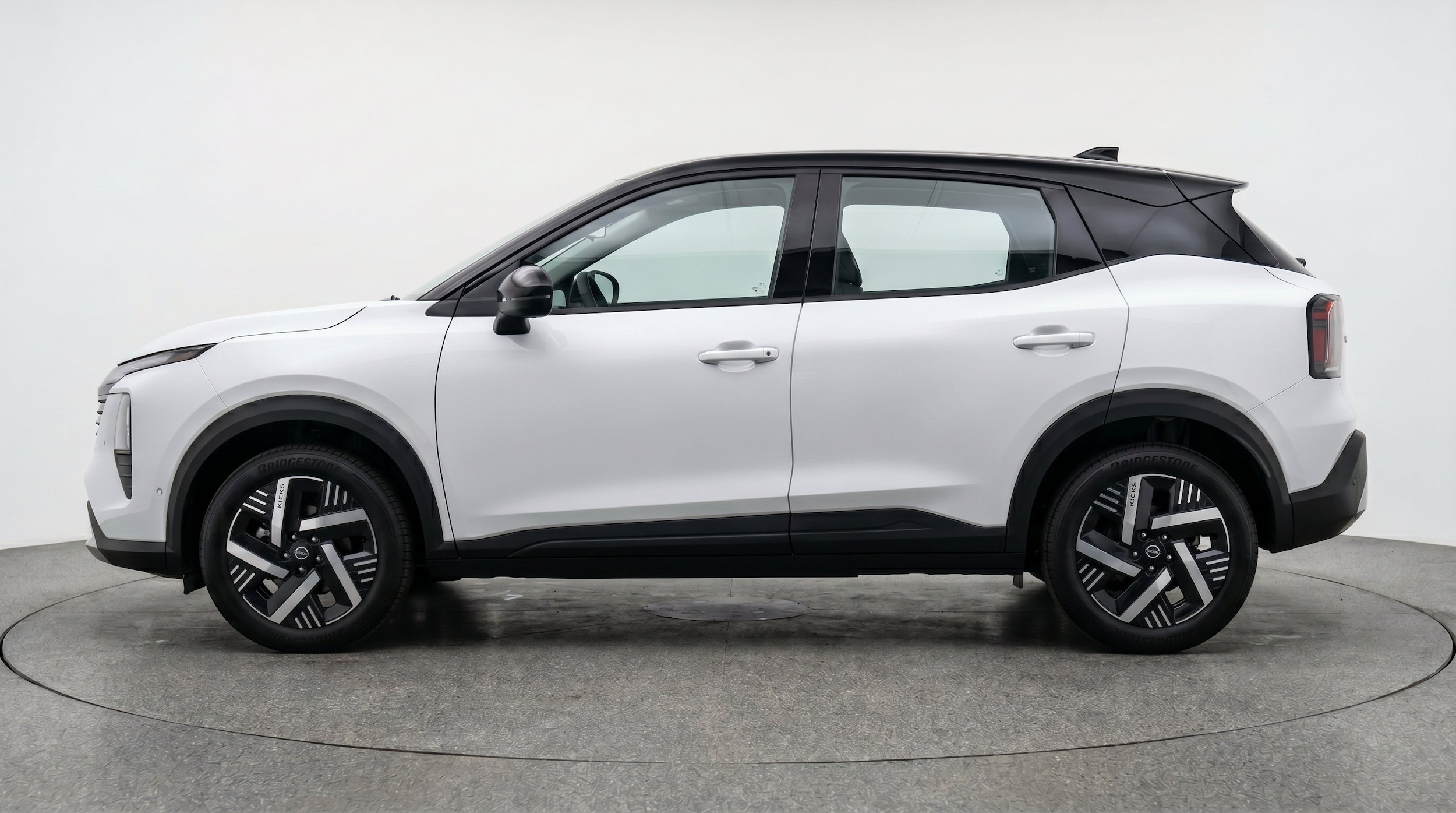 Thumbnail: 2026 Nissan Kicks - 5