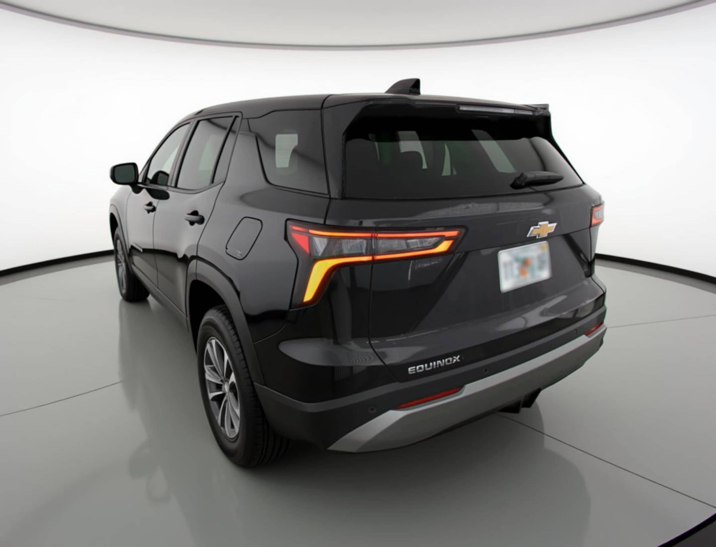 Thumbnail: 2025 Chevrolet Equinox - 6