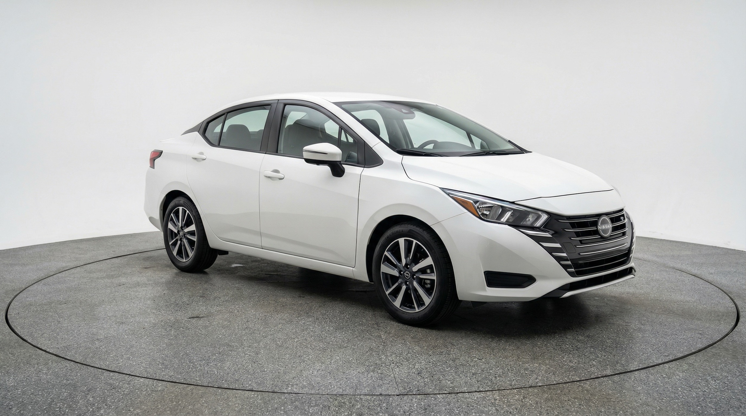 2025 Nissan Versa Sedan