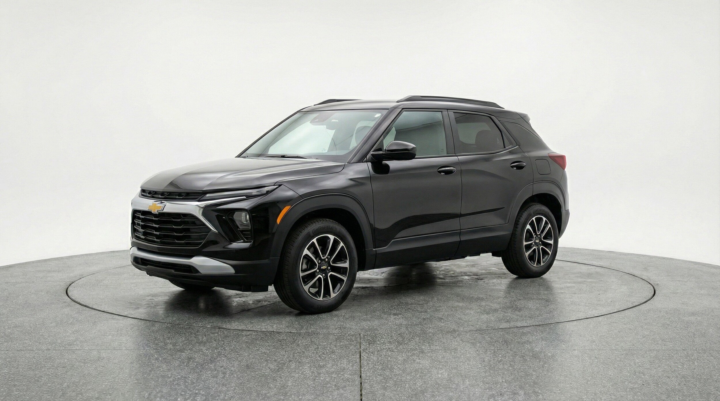 Thumbnail: 2025 Chevrolet TrailBlazer - 3