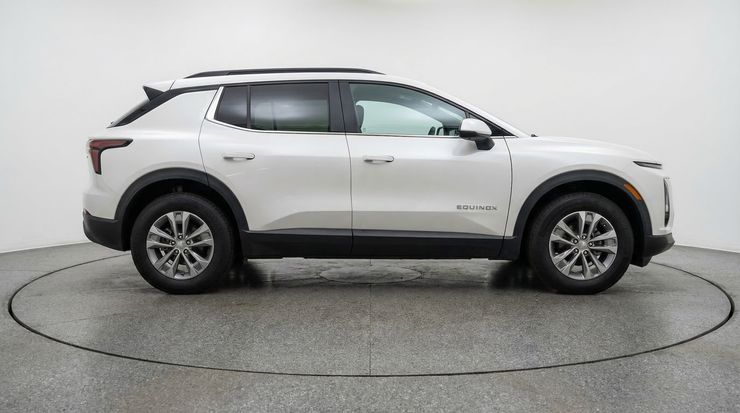 Thumbnail: 2025 Chevrolet Equinox - 8