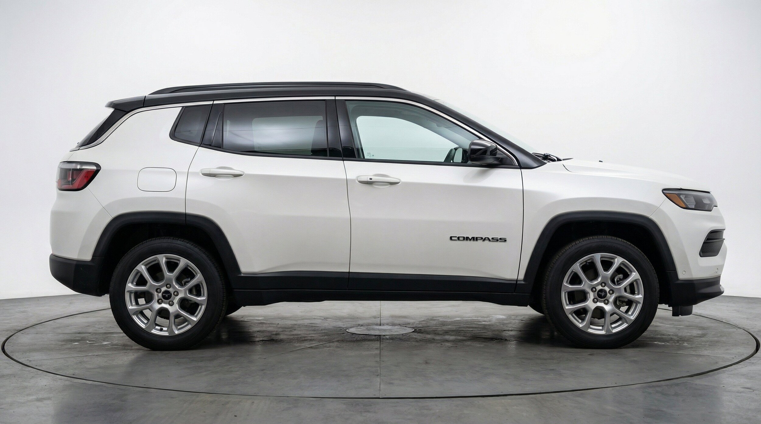 Thumbnail: 2025 Jeep Compass - 11