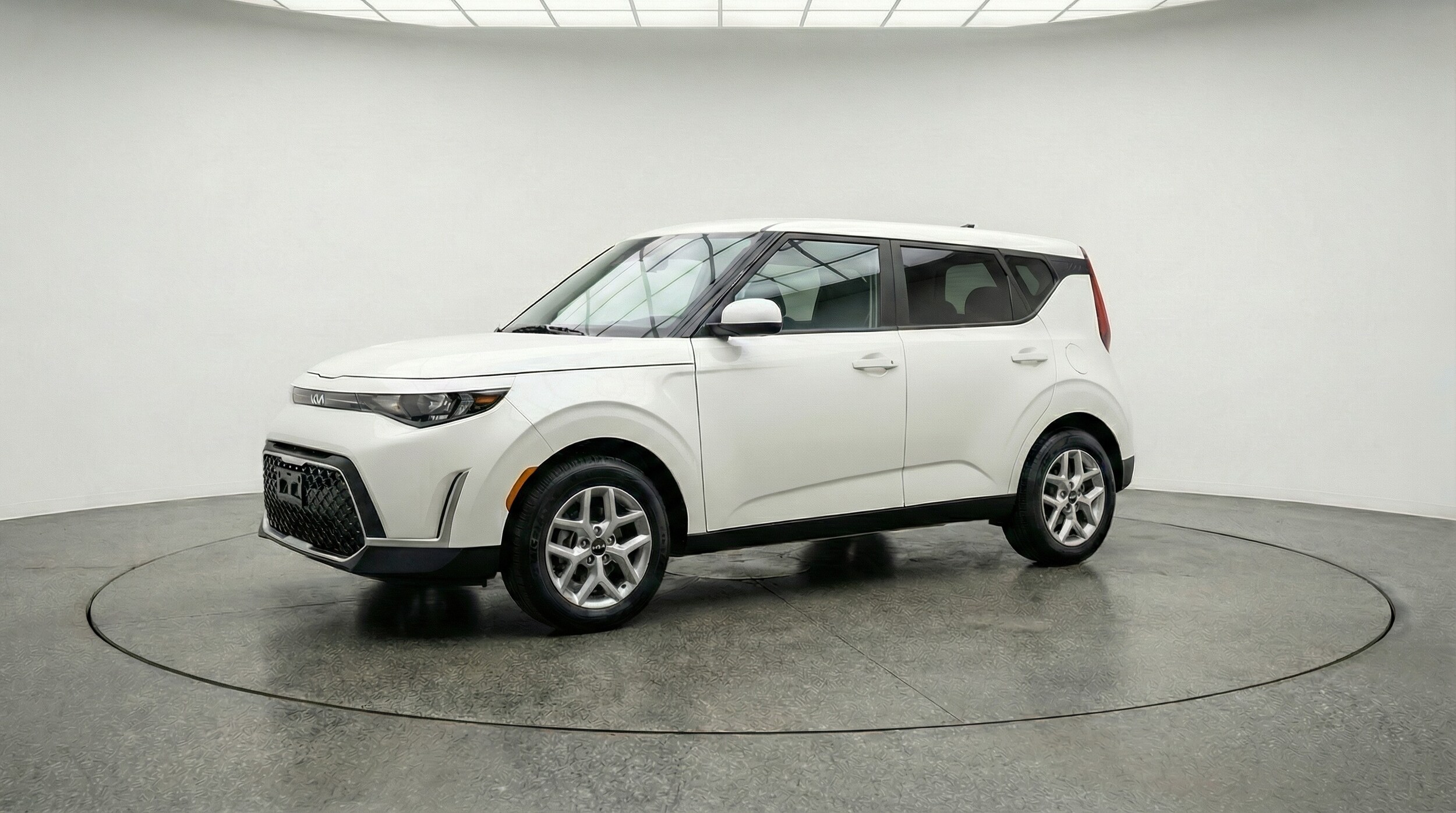 Thumbnail: 2025 Kia Soul - 3