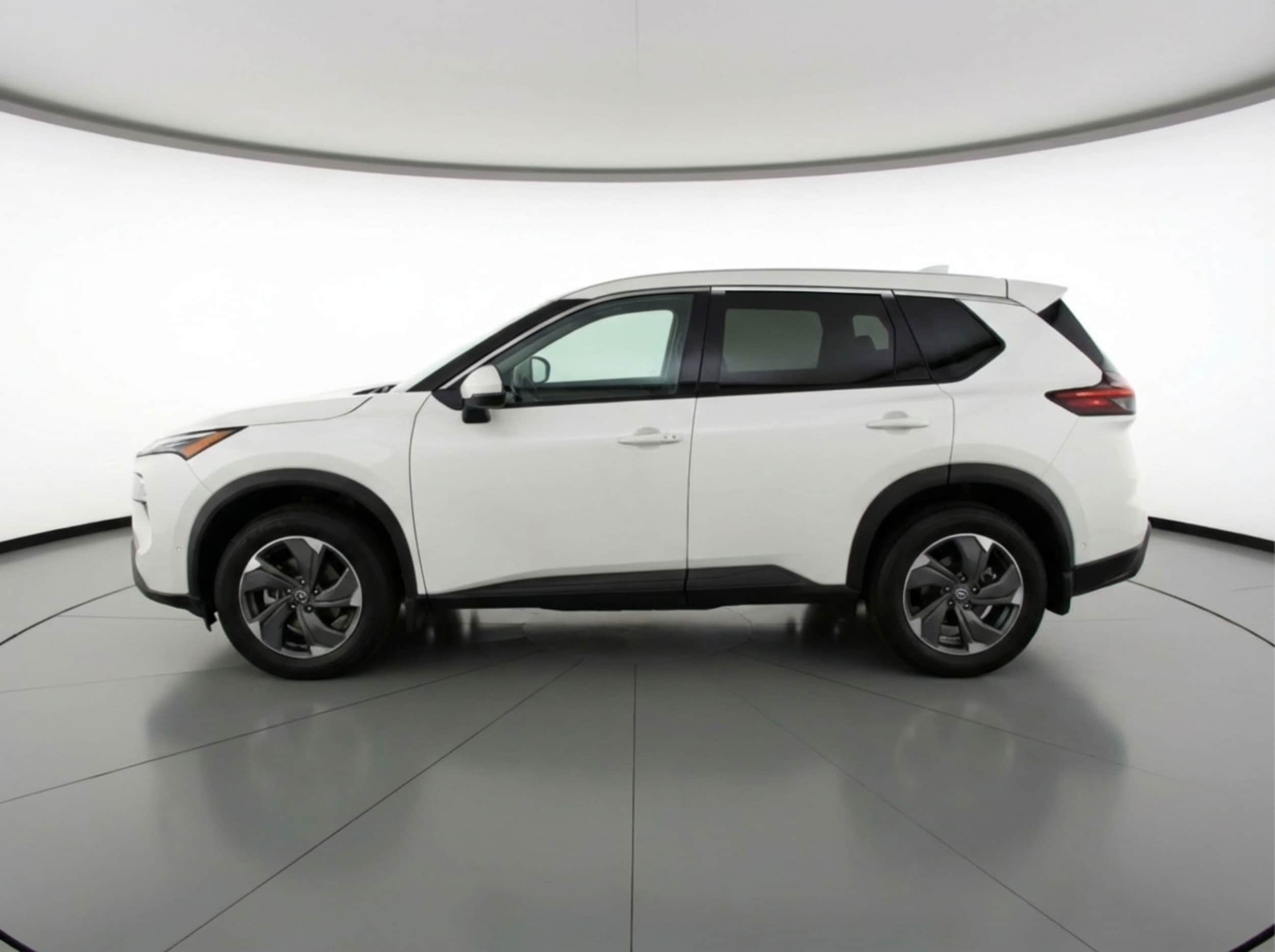 Thumbnail: 2025 Nissan Rogue - 4
