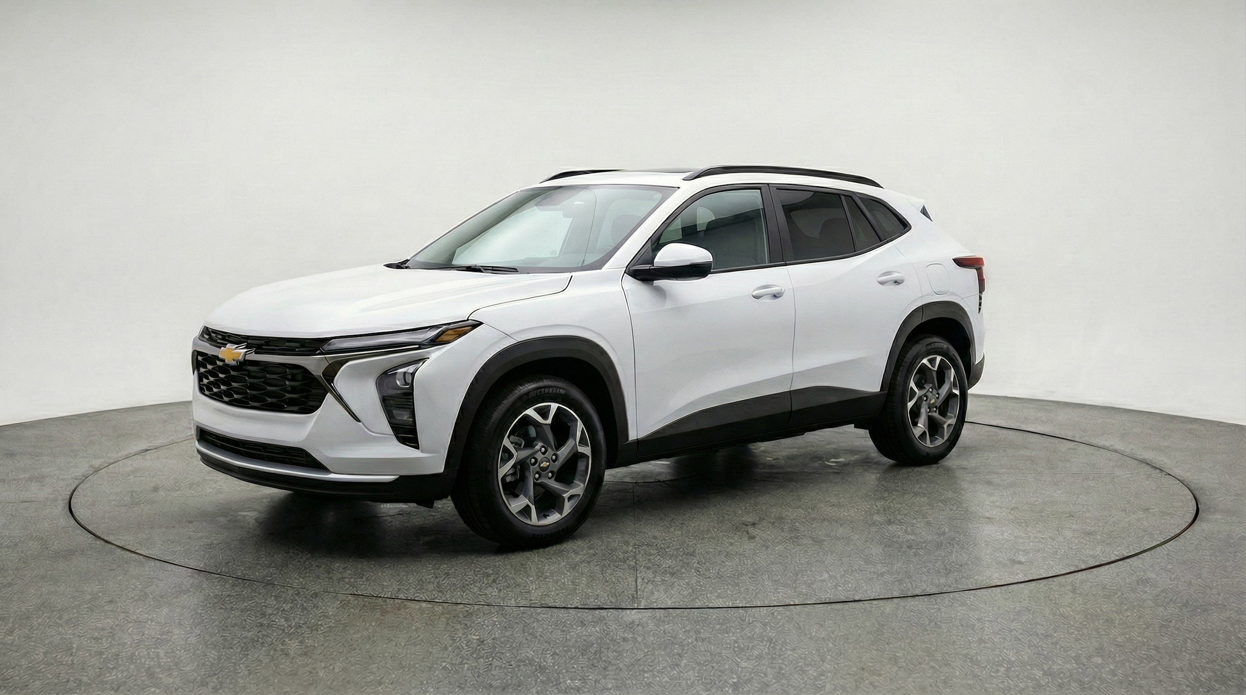 Thumbnail: 2025 Chevrolet Trax - 3