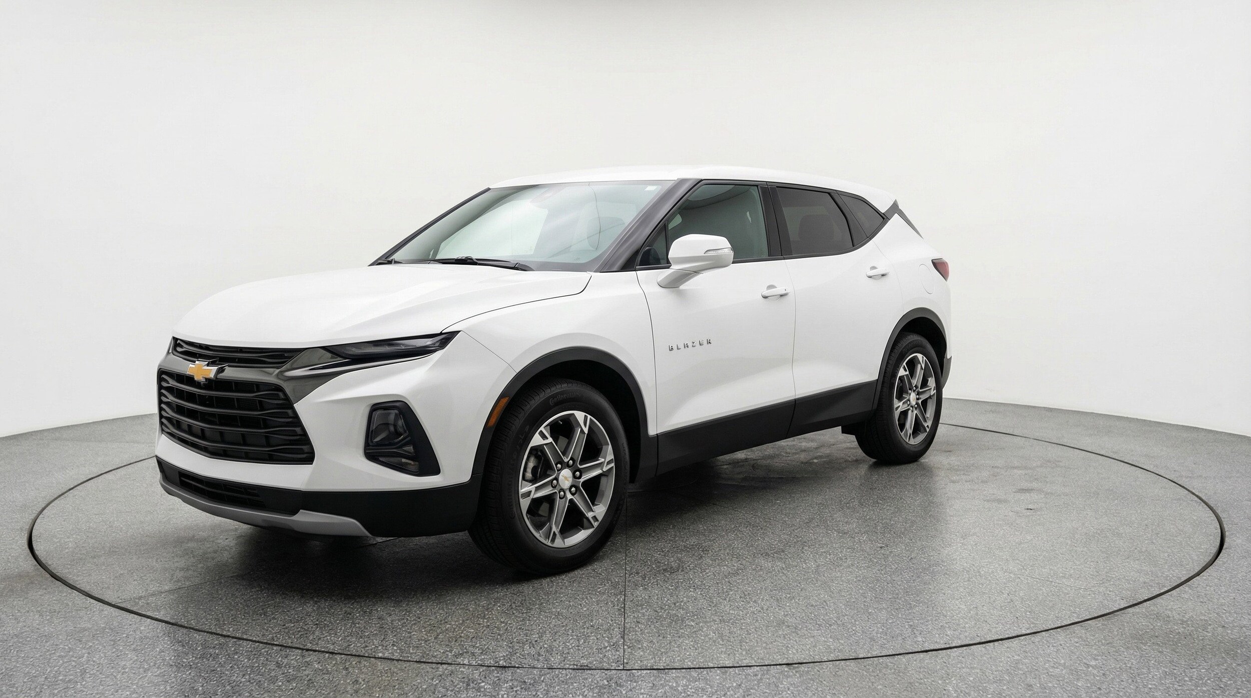 Thumbnail: 2025 Chevrolet Blazer - 3