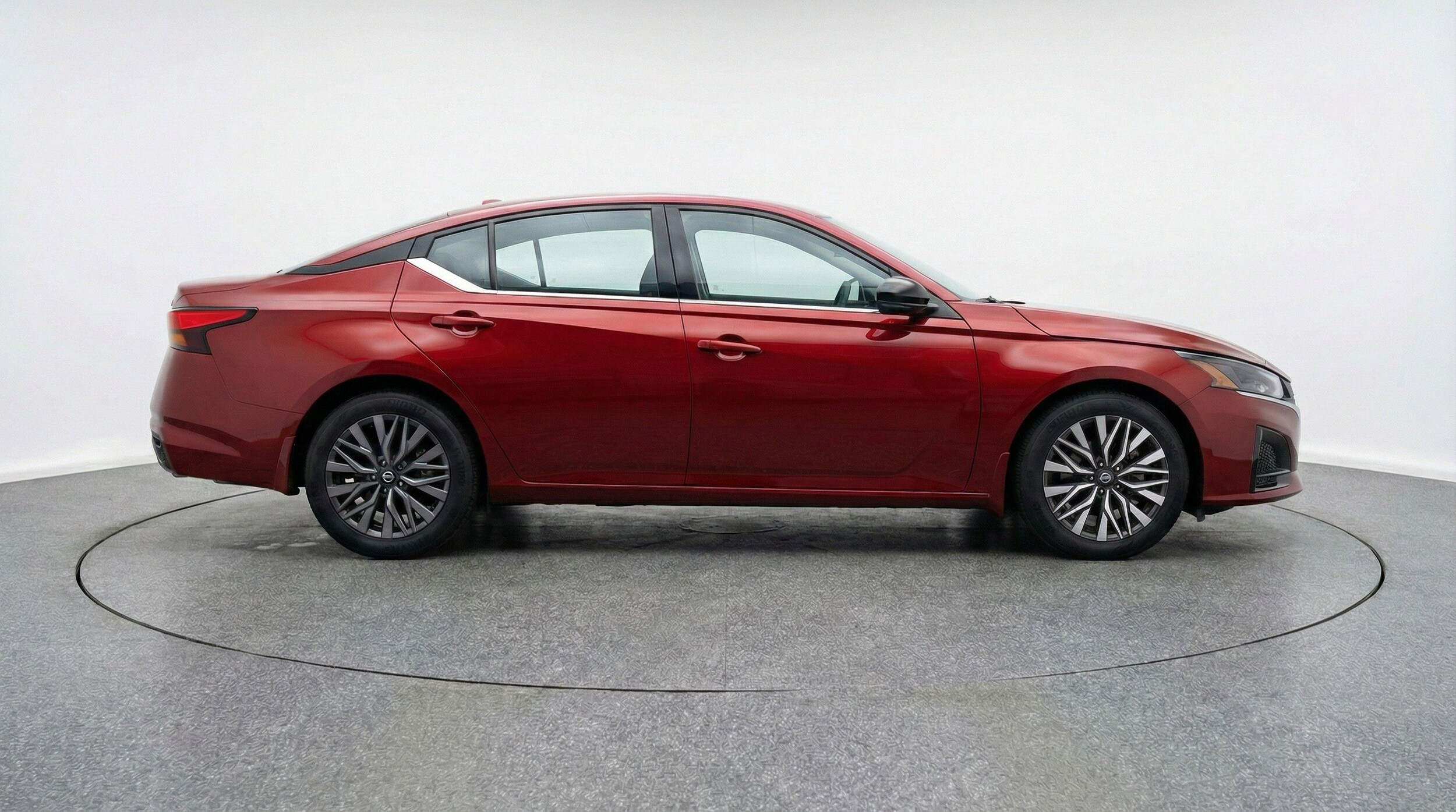 Thumbnail: 2025 Nissan Altima - 11