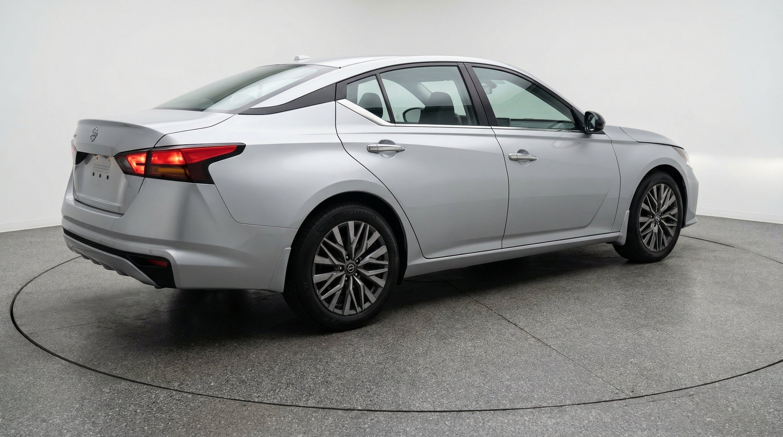 Thumbnail: 2026 Nissan Altima - 9