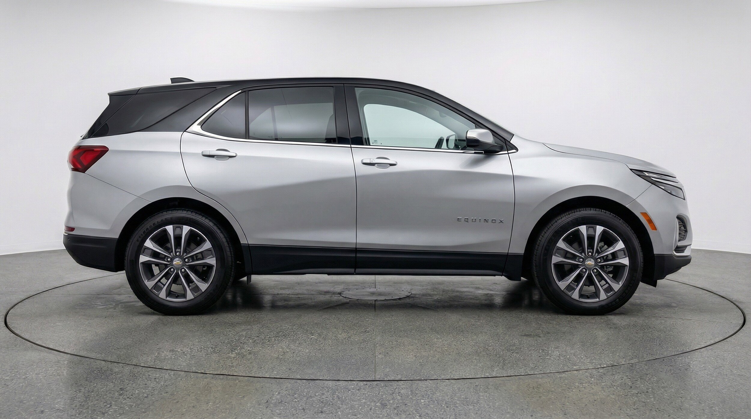 Thumbnail: 2025 Chevrolet Equinox - 11