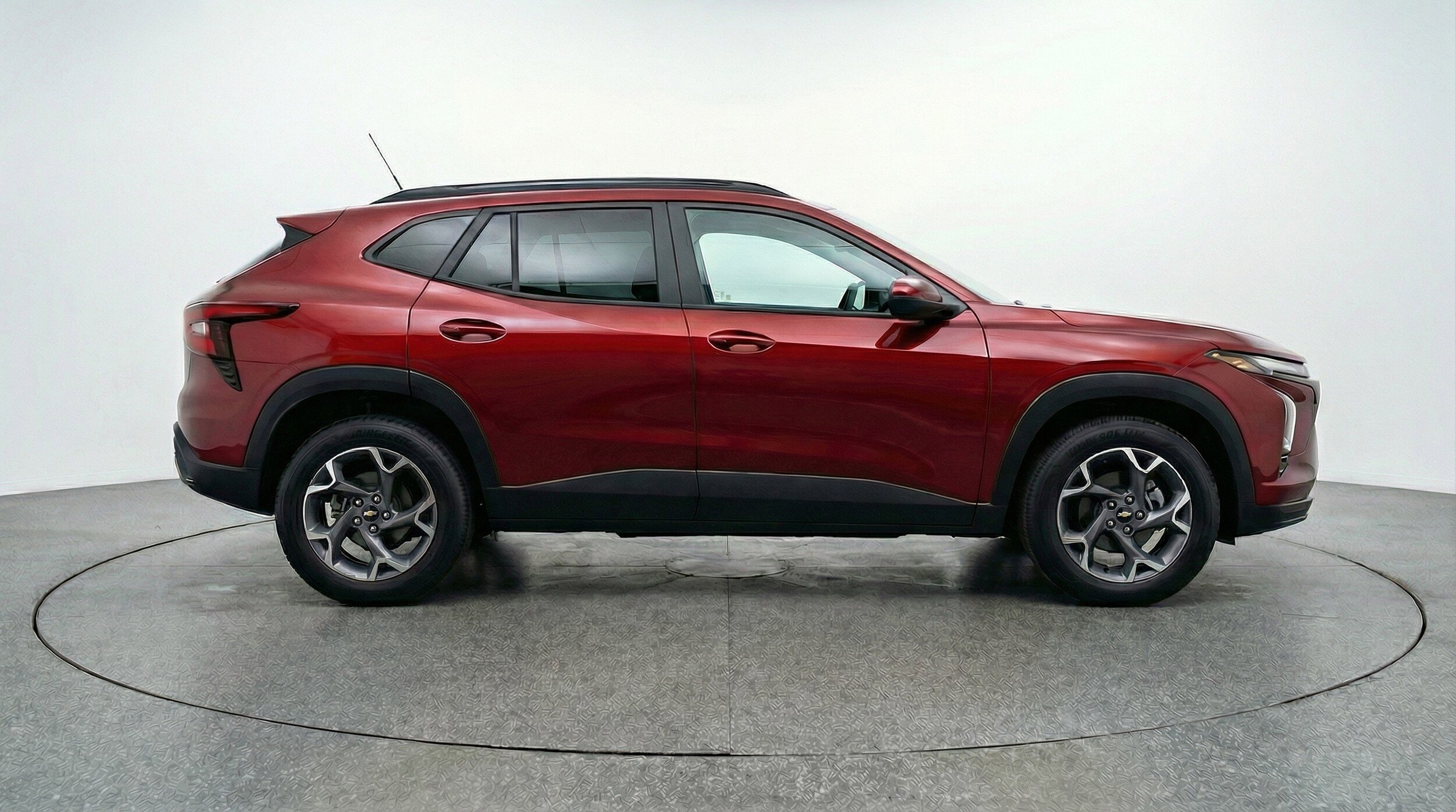 Thumbnail: 2025 Chevrolet Trax - 11