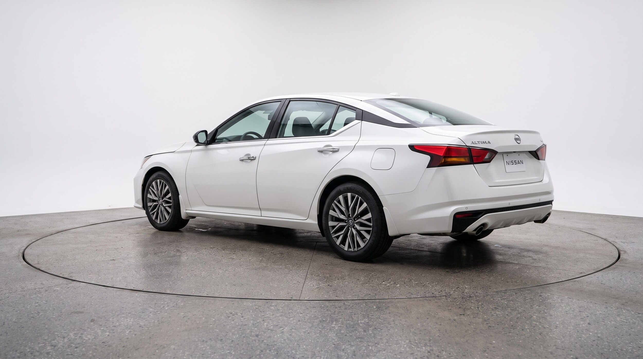 Thumbnail: 2025 Nissan Altima - 6