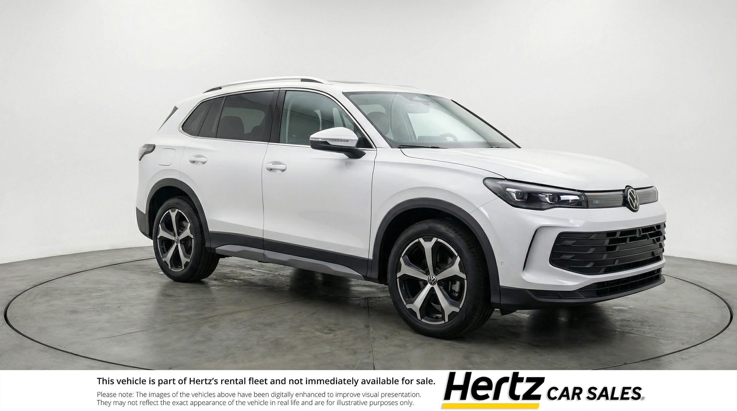 Thumbnail: 2026 Volkswagen Tiguan - 1